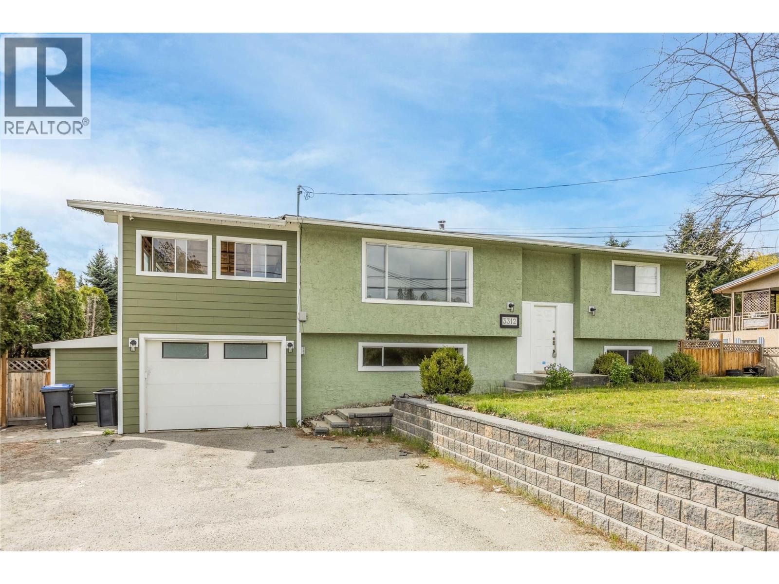 3312 Old Okanagan Highway, West Kelowna, British Columbia  V4T 1N2 - Photo 1 - 10384405