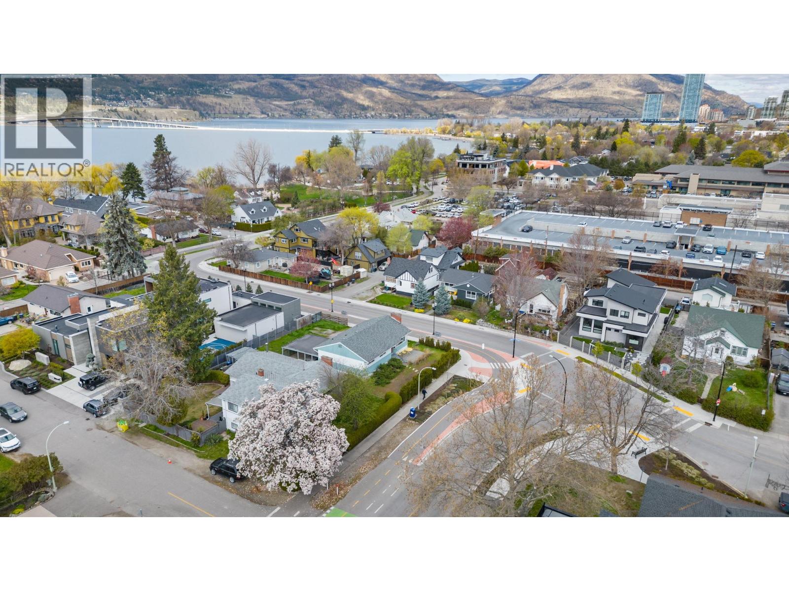 2362 Abbott Street, Kelowna, British Columbia  V1Y 1E6 - Photo 11 - 10385337