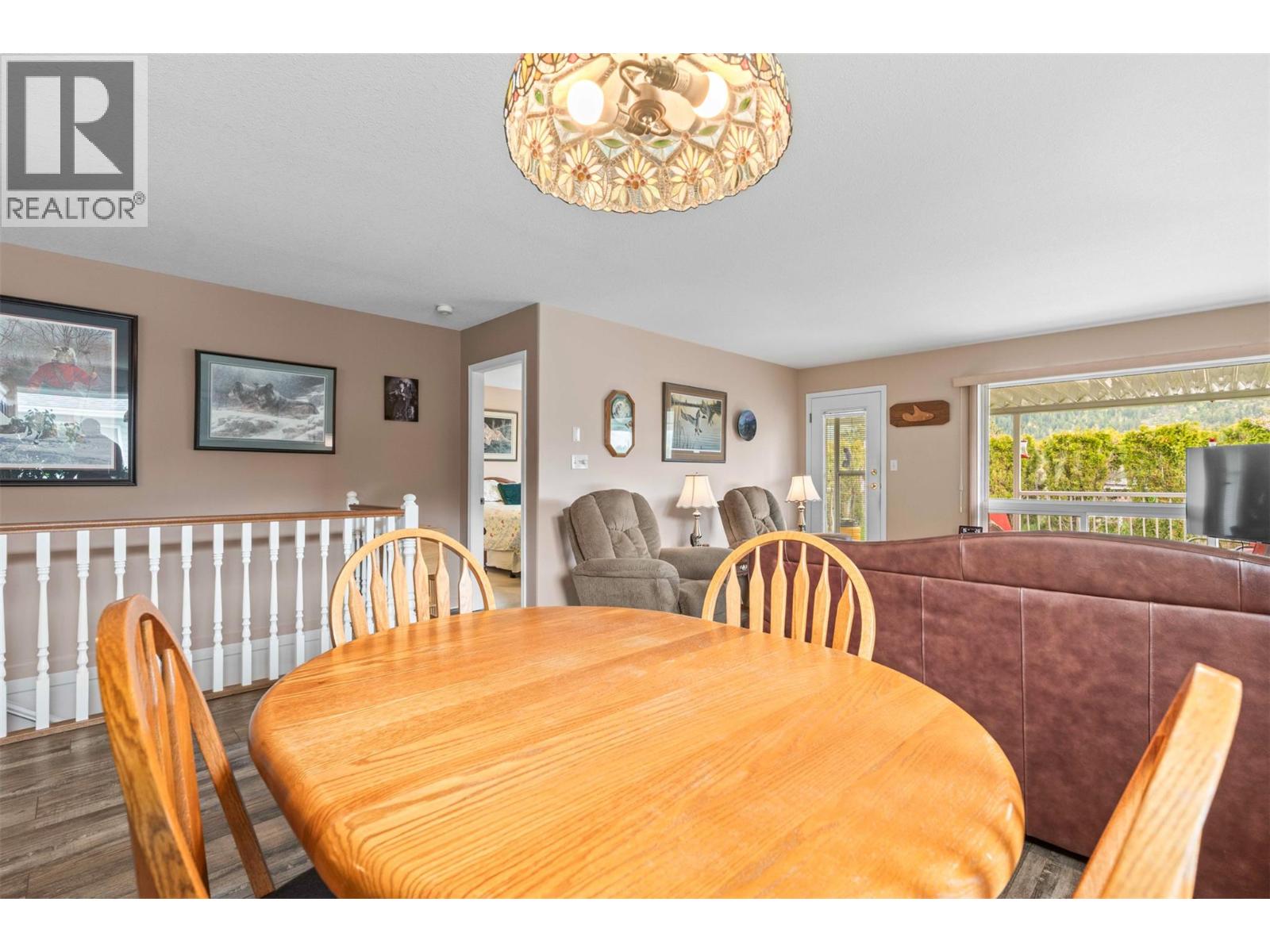 2675 Pine Avenue Unit# 8, Lumby, British Columbia  V0E 2G5 - Photo 10 - 10384108