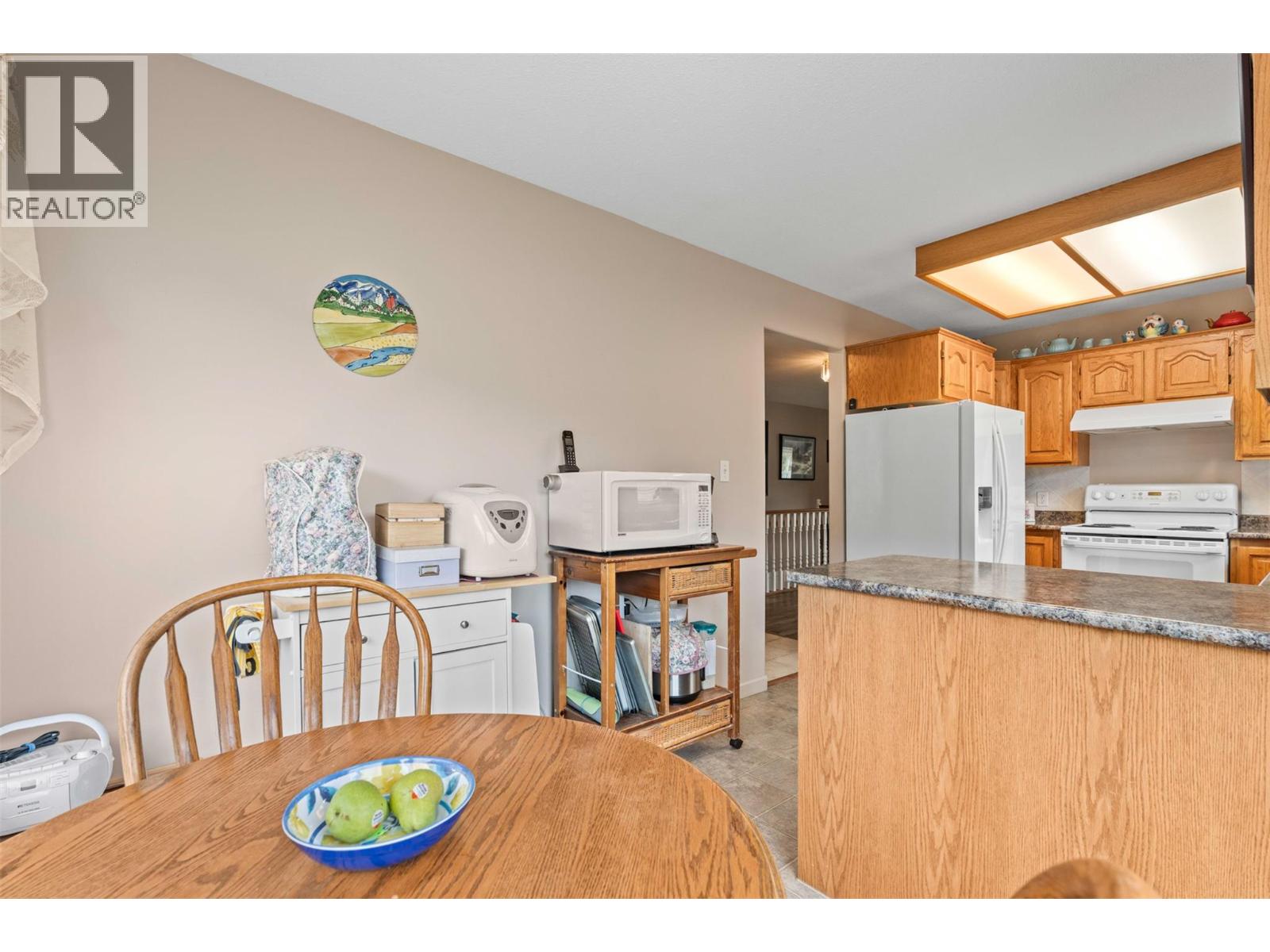 2675 Pine Avenue Unit# 8, Lumby, British Columbia  V0E 2G5 - Photo 17 - 10384108