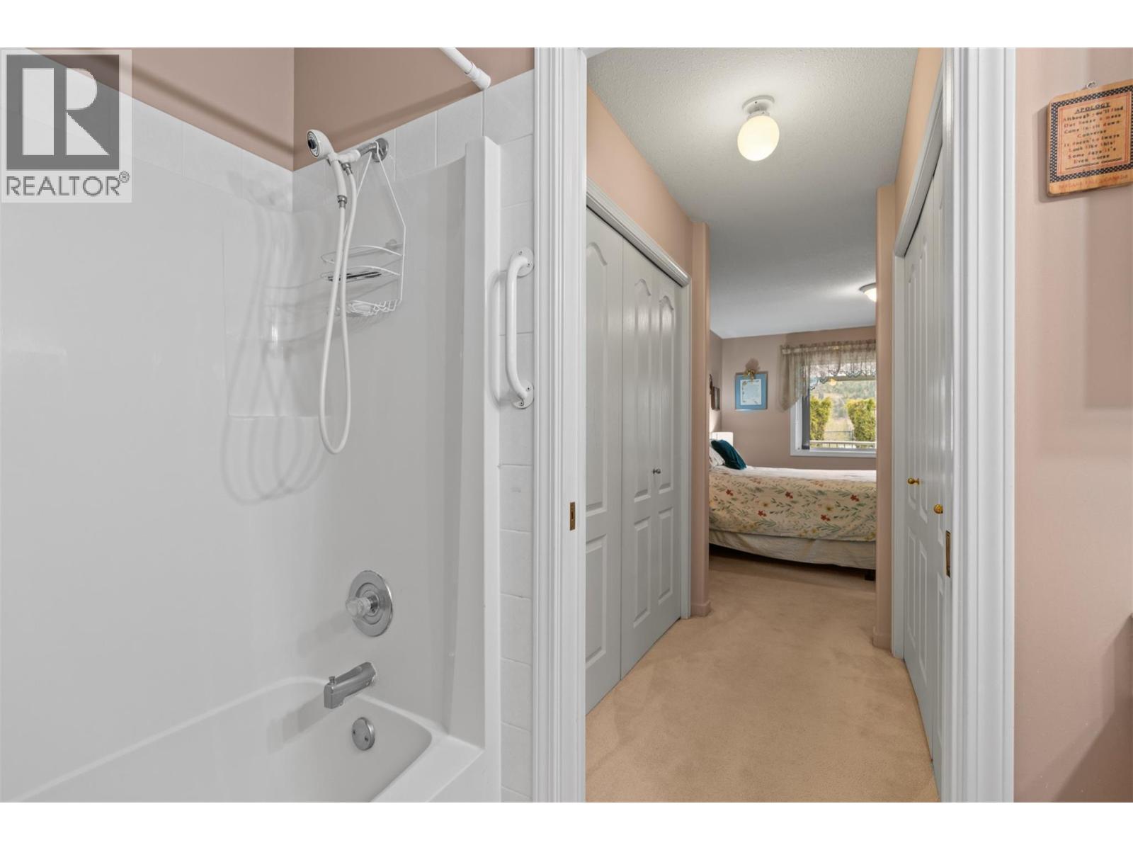 2675 Pine Avenue Unit# 8, Lumby, British Columbia  V0E 2G5 - Photo 23 - 10384108