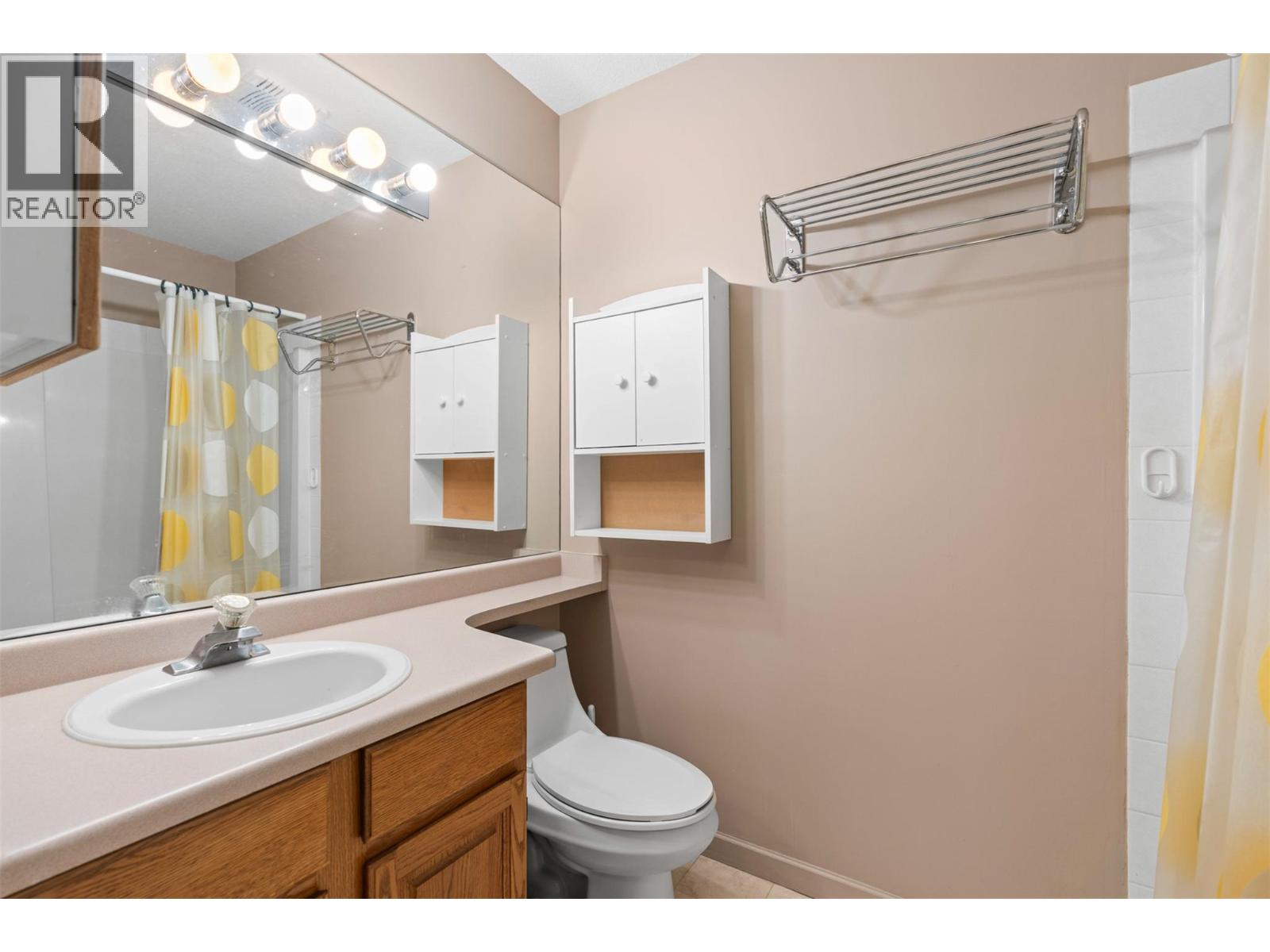 2675 Pine Avenue Unit# 8, Lumby, British Columbia  V0E 2G5 - Photo 24 - 10384108
