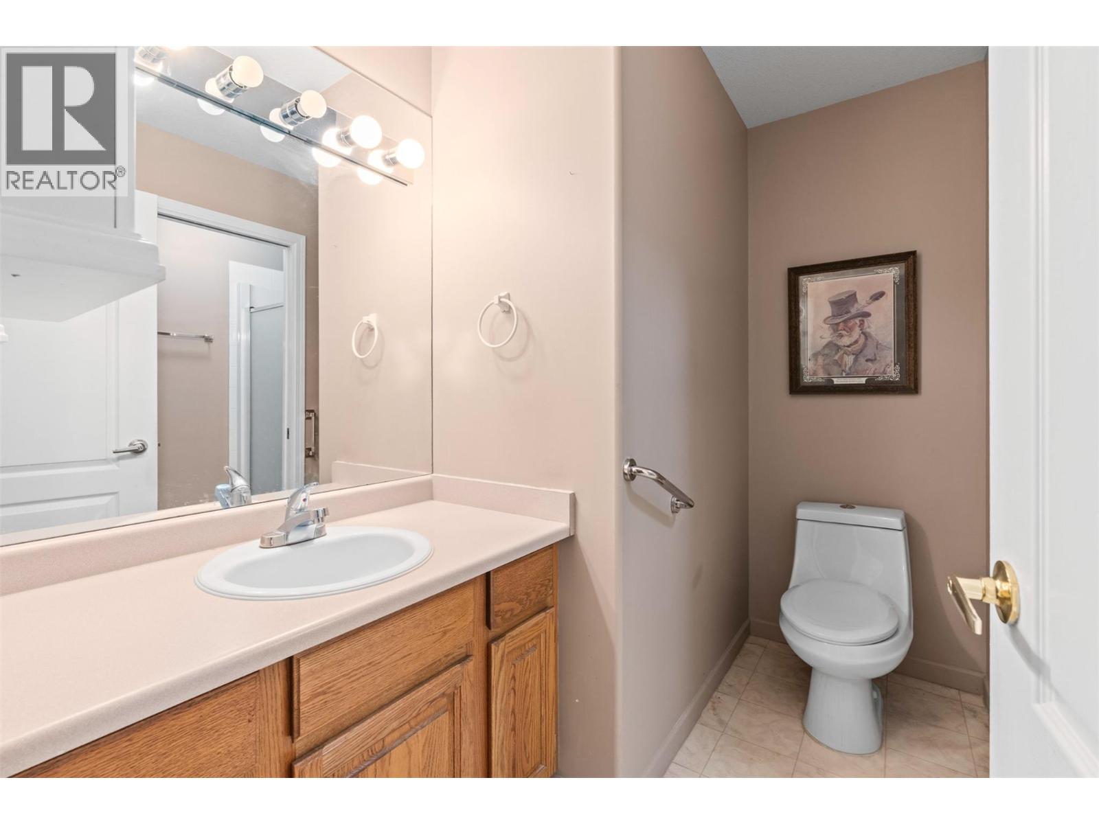 2675 Pine Avenue Unit# 8, Lumby, British Columbia  V0E 2G5 - Photo 27 - 10384108