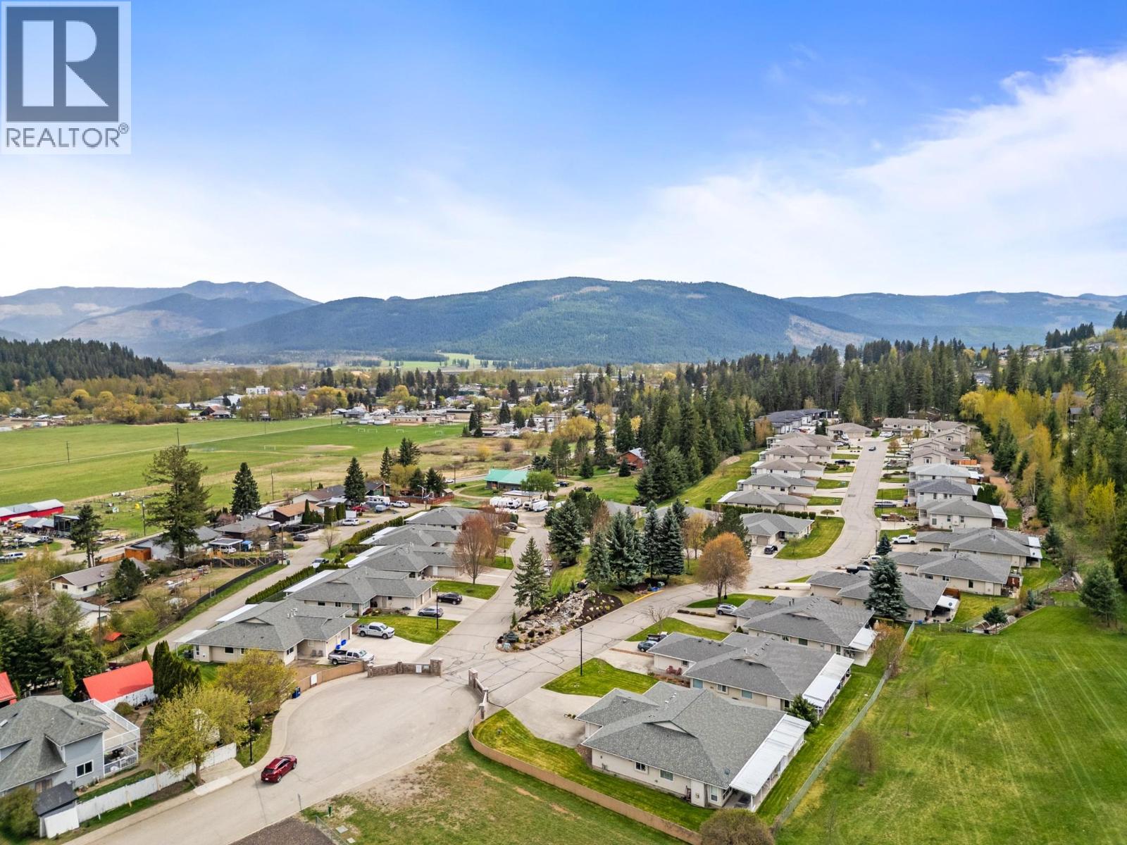 2675 Pine Avenue Unit# 8, Lumby, British Columbia  V0E 2G5 - Photo 53 - 10384108