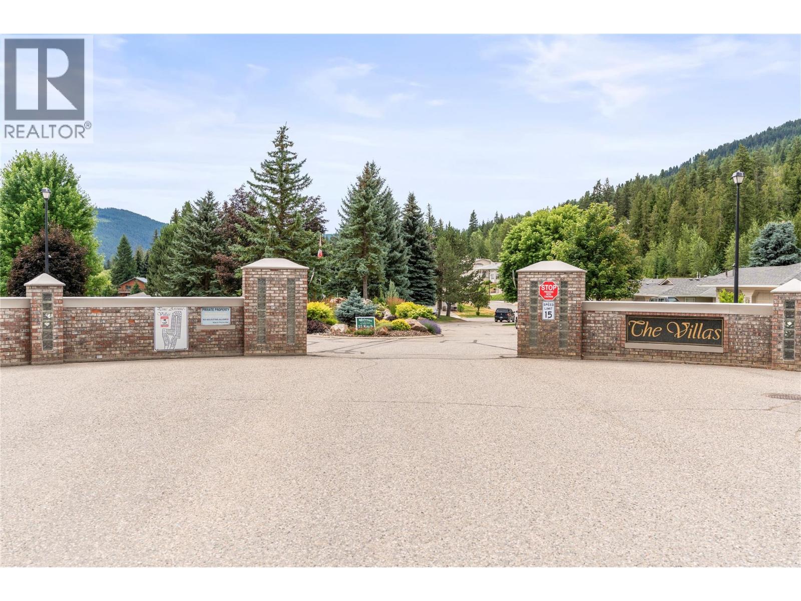 2675 Pine Avenue Unit# 8, Lumby, British Columbia  V0E 2G5 - Photo 57 - 10384108