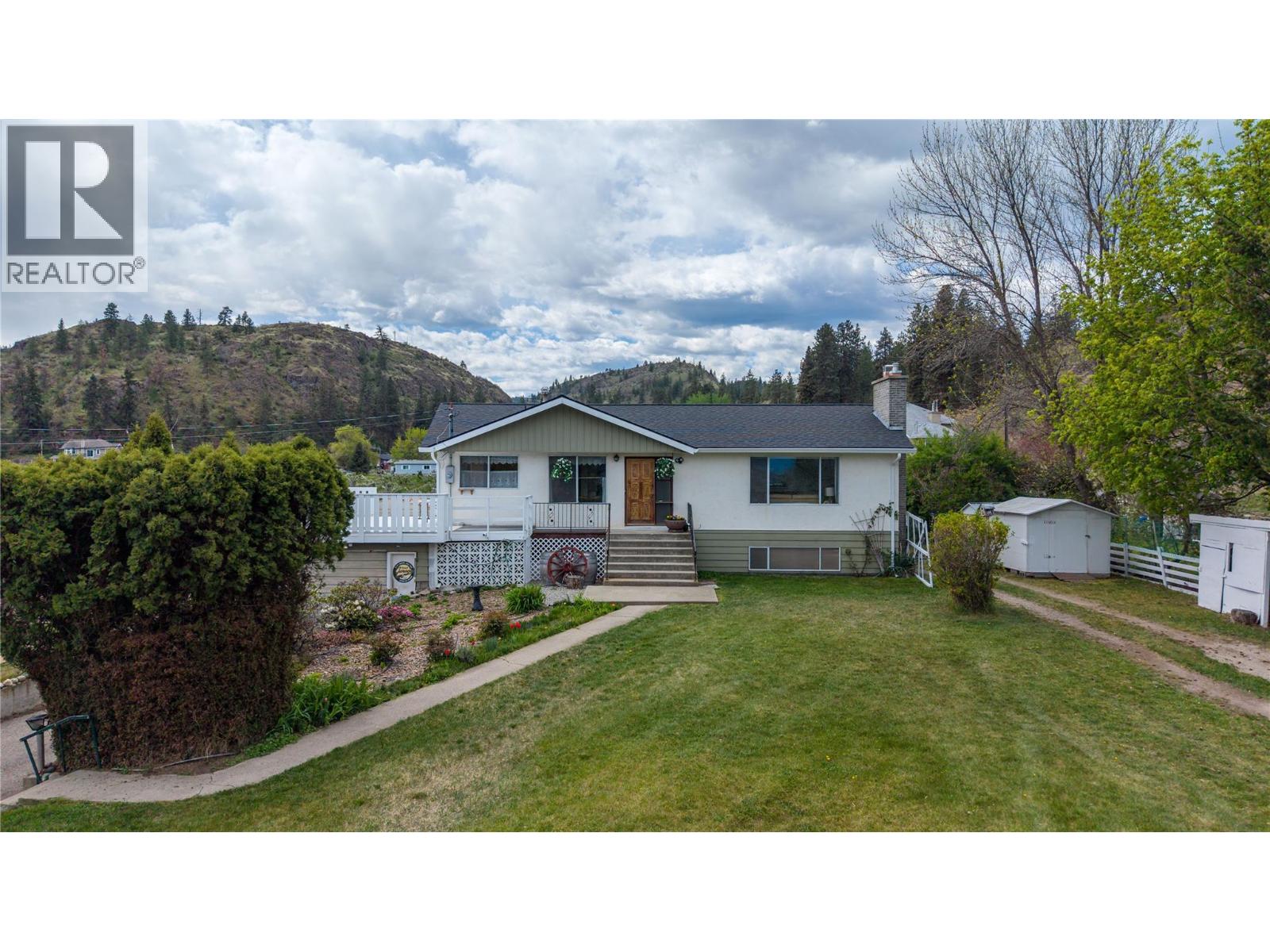 232 Lakehill Road, kaleden, British Columbia