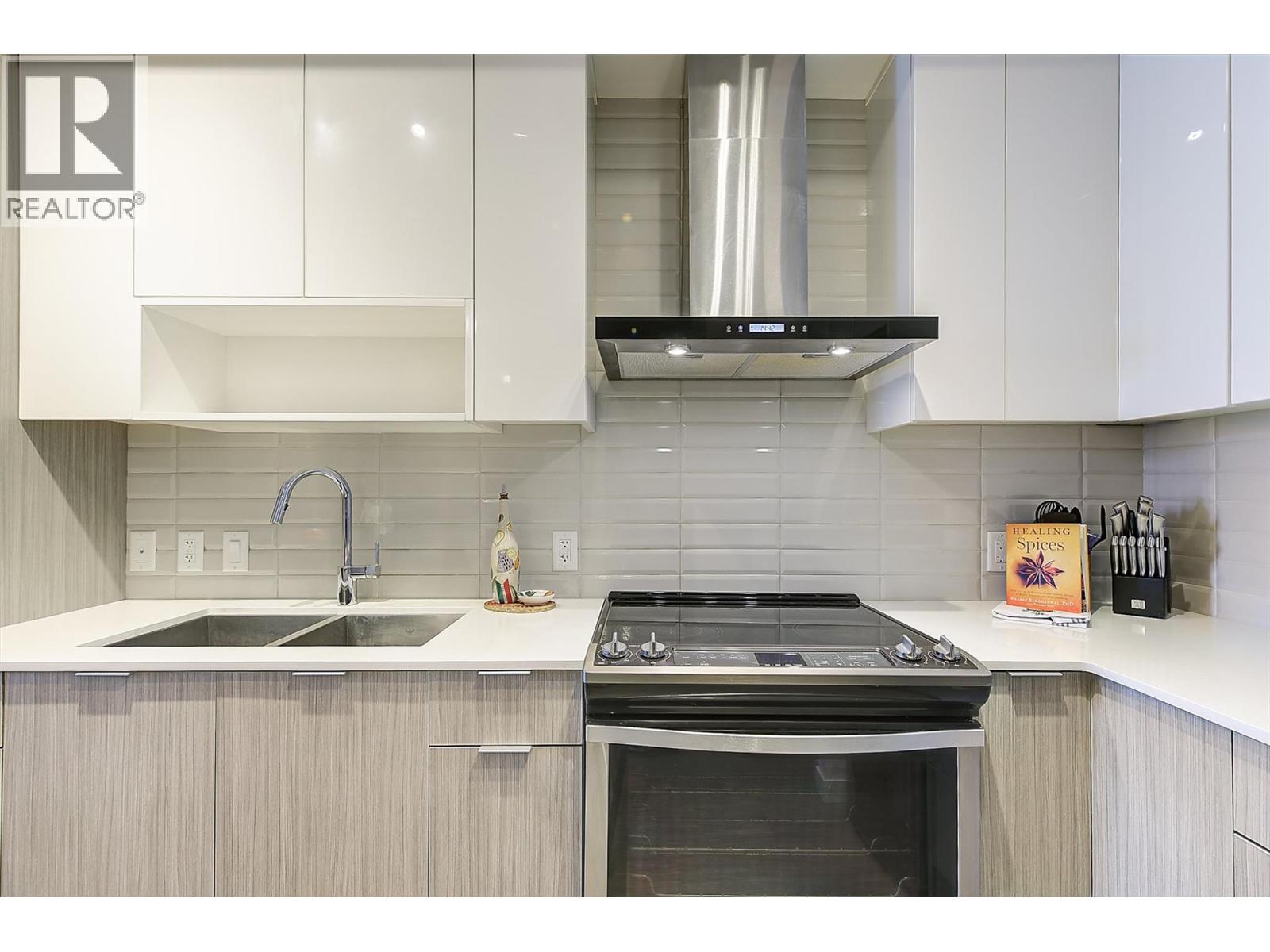 1770 Richter Street Unit# 320, Kelowna, British Columbia  V1Y 0E6 - Photo 8 - 10384938
