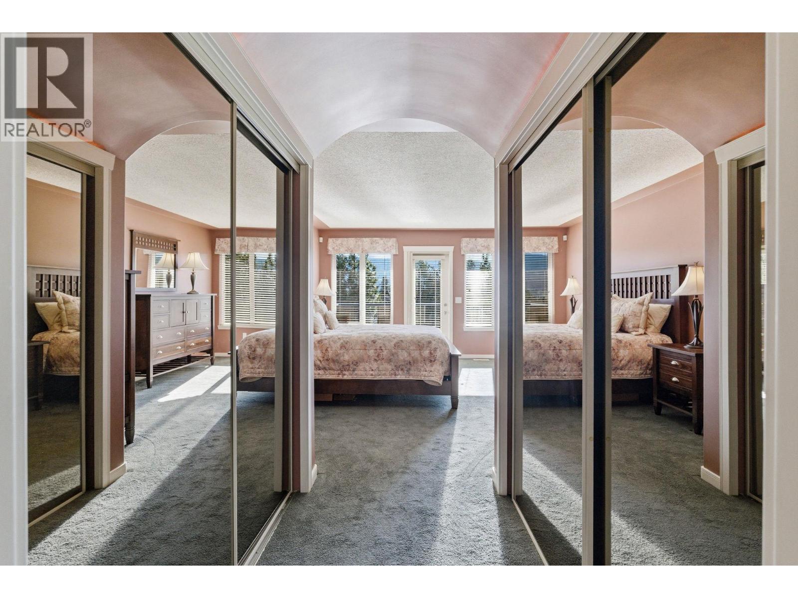 2229 Capistrano Drive, Kelowna, British Columbia  V1V 2A2 - Photo 24 - 10383569