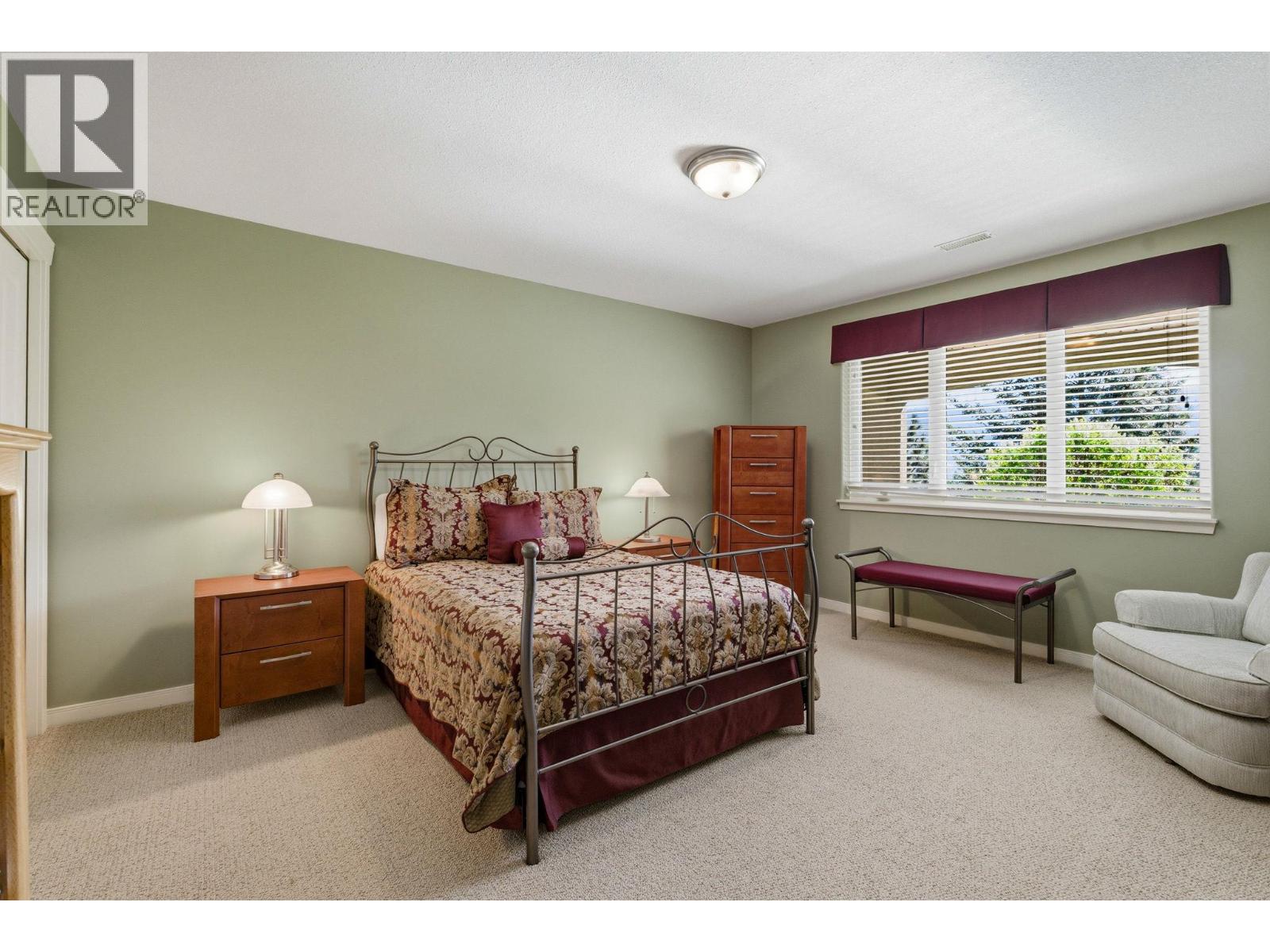 2229 Capistrano Drive, Kelowna, British Columbia  V1V 2A2 - Photo 30 - 10383569