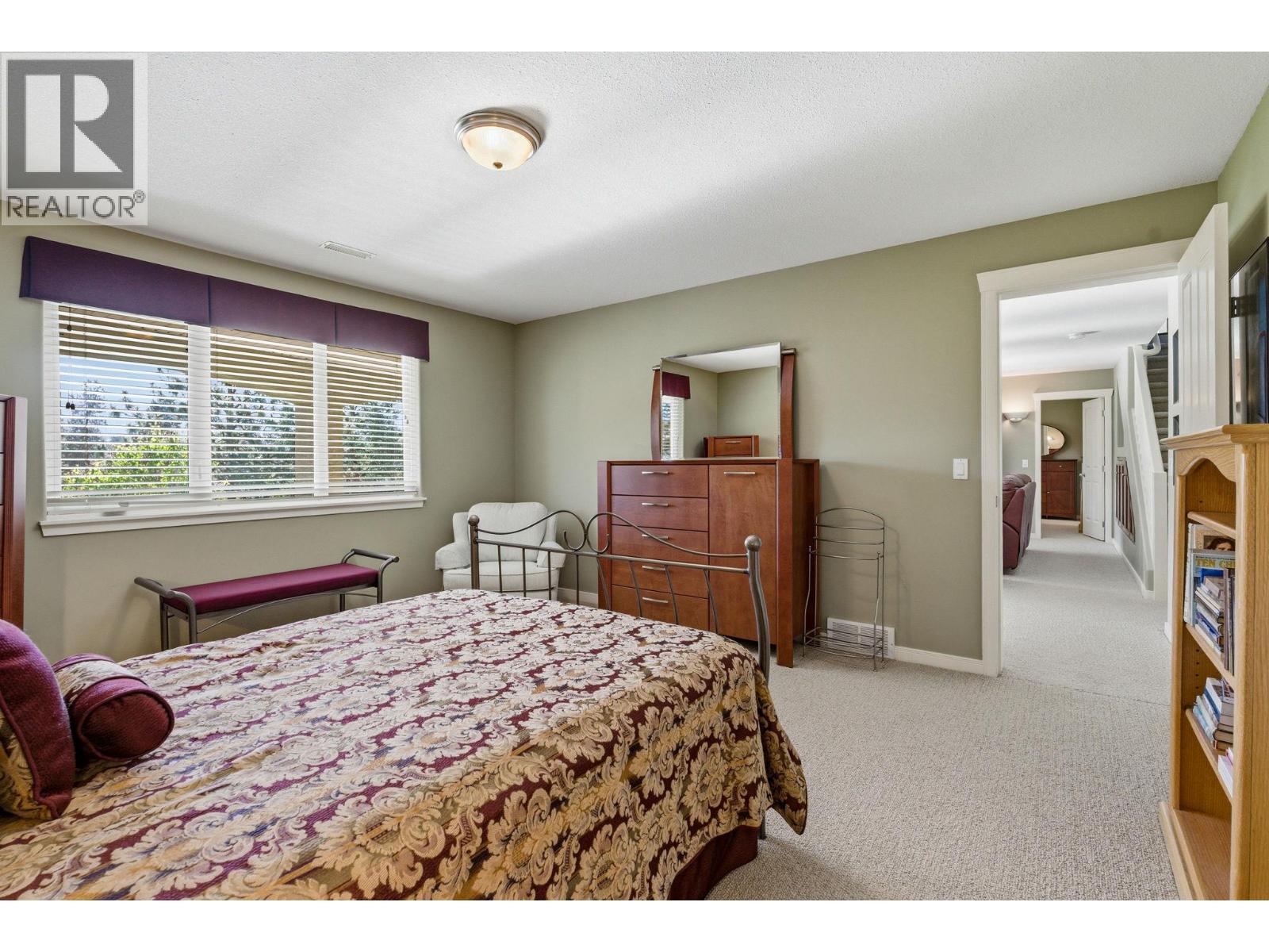 2229 Capistrano Drive, Kelowna, British Columbia  V1V 2A2 - Photo 31 - 10383569