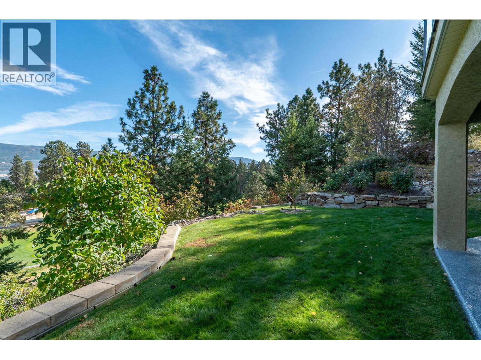2229 Capistrano Drive, Kelowna, British Columbia  V1V 2A2 - Photo 37 - 10383569