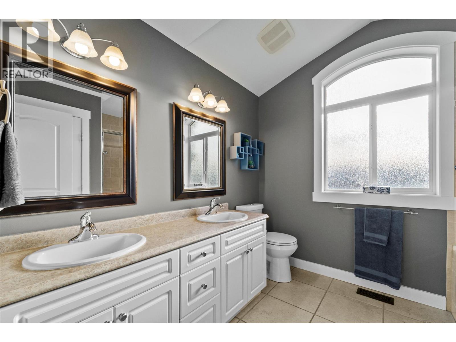 1052 Quail Drive, Kamloops, British Columbia  V2B 8N9 - Photo 23 - 10385318