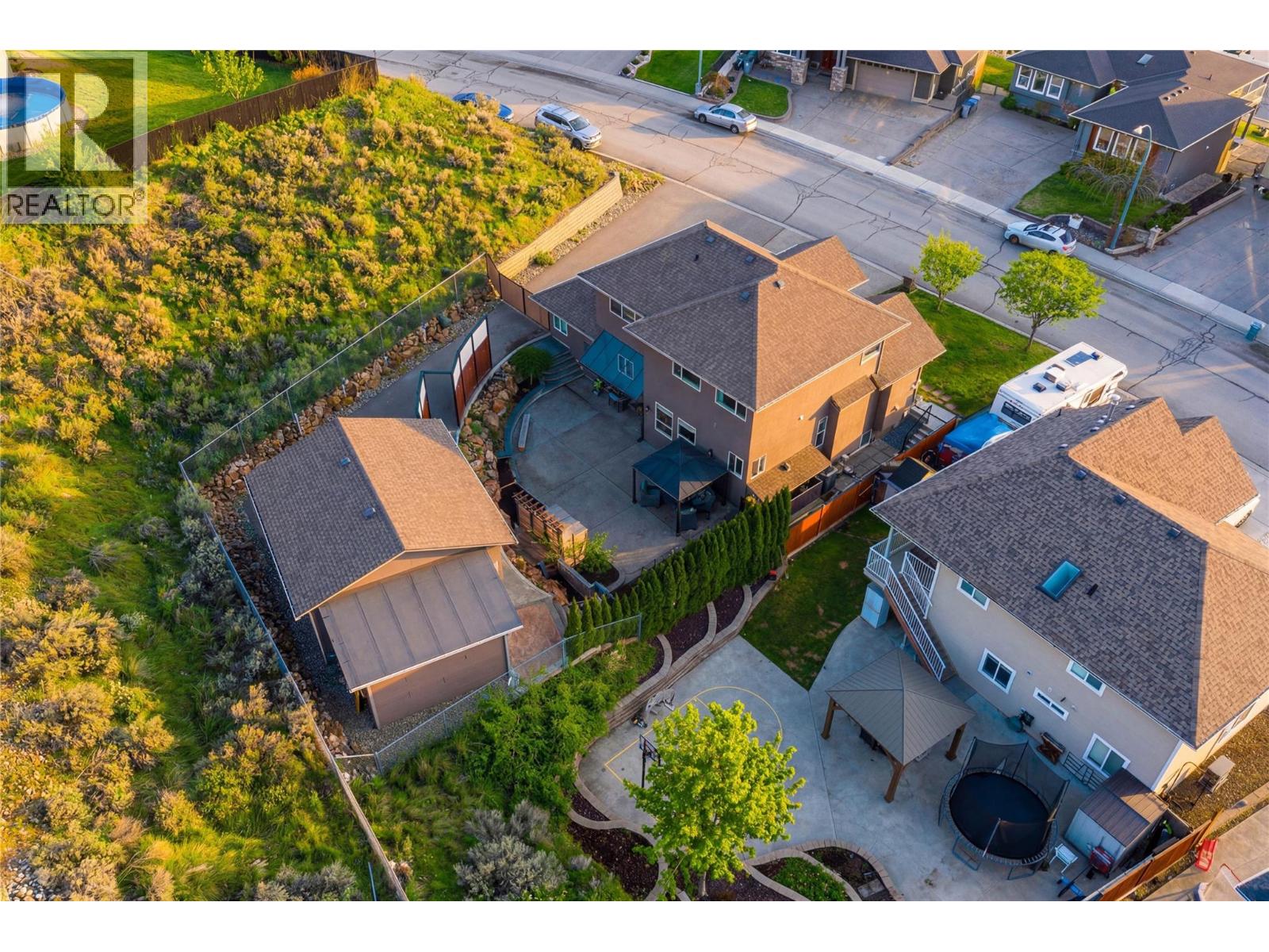 1052 Quail Drive, Kamloops, British Columbia  V2B 8N9 - Photo 4 - 10385318