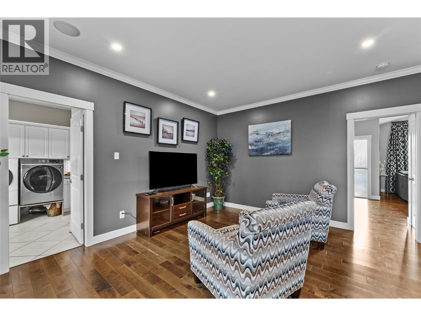 1052 Quail Drive, Kamloops, British Columbia  V2B 8N9 - Photo 9 - 10385318