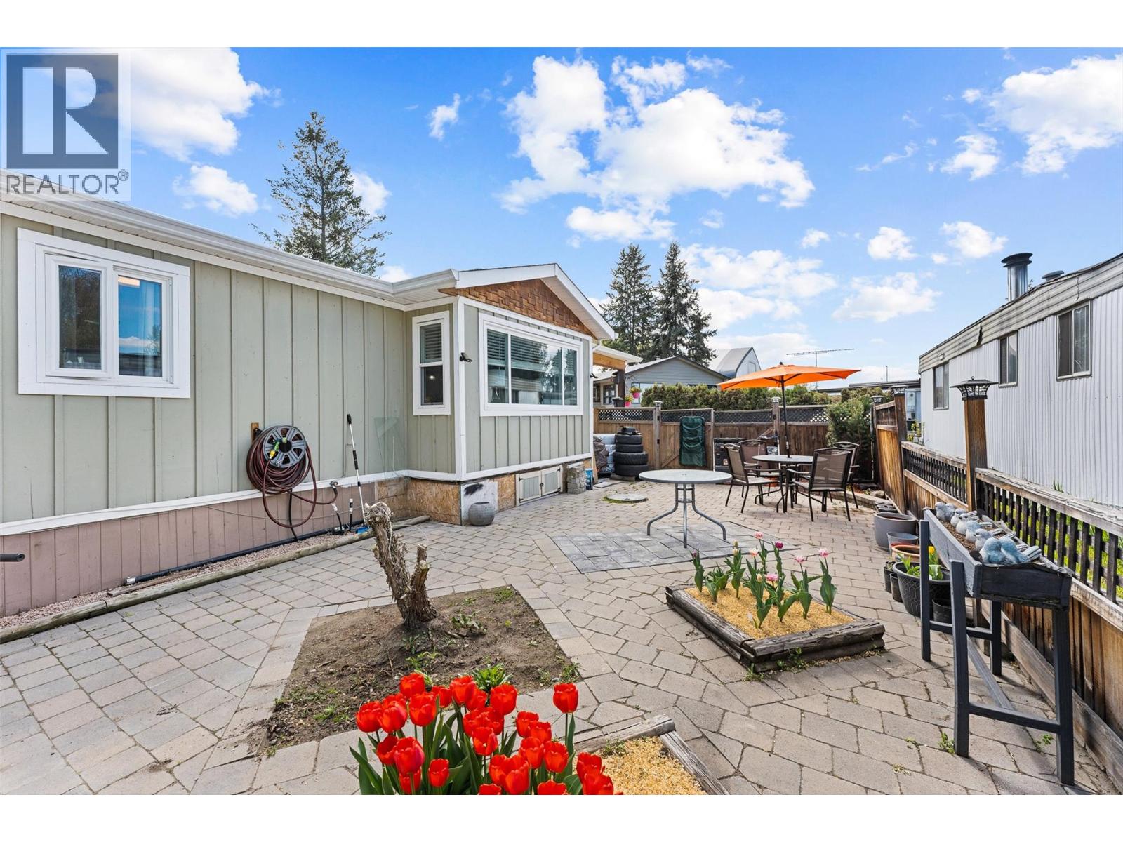 4355 Jaud Road Unit# 8, Kelowna, British Columbia  V1W 4R3 - Photo 9 - 10385216