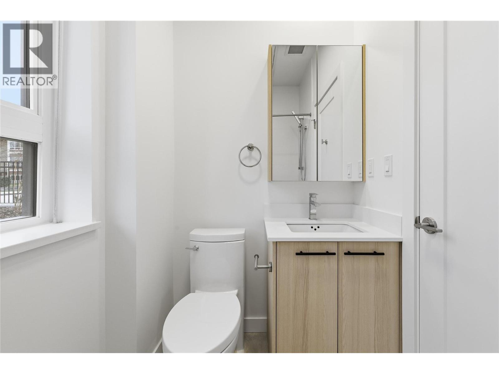 1390 Pridham Avenue Unit# Th4 Lot# 3, Kelowna, British Columbia  V1Y 0P7 - Photo 21 - 10385141