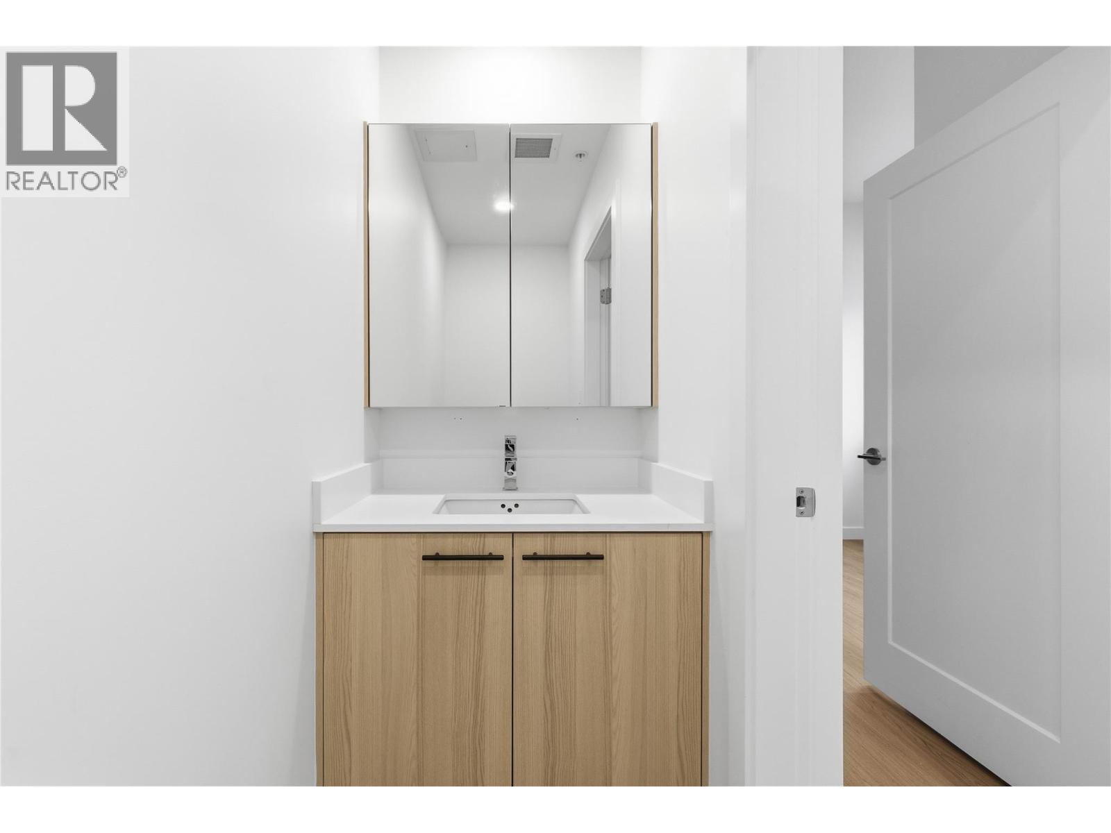 1390 Pridham Avenue Unit# Th4 Lot# 3, Kelowna, British Columbia  V1Y 0P7 - Photo 27 - 10385141