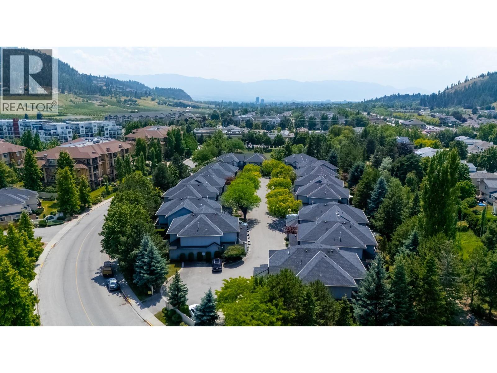 316 Whitman Road Unit# 4, Kelowna, British Columbia  V1V 1Y9 - Photo 2 - 10384678