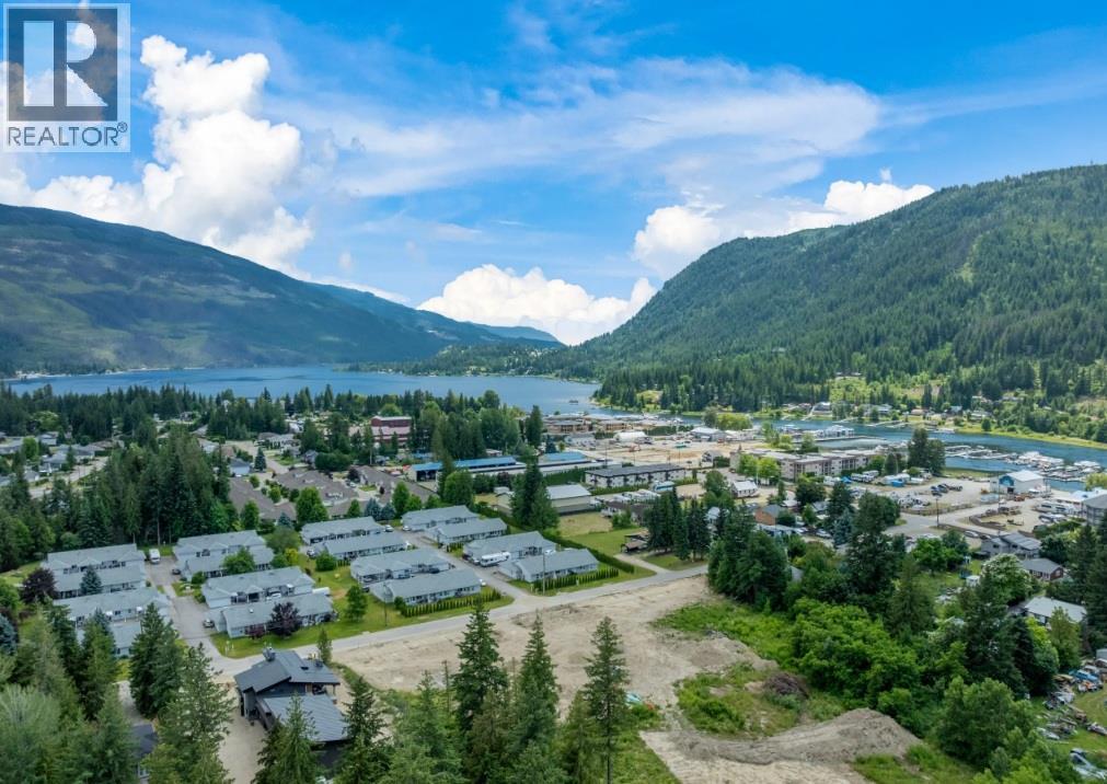 222 Temple Street Unit# 8, Sicamous, British Columbia  V0E 2V0 - Photo 2 - 10385192