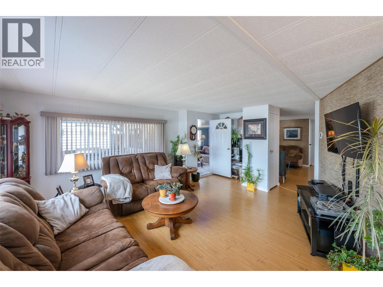 6601 Tucelnuit Drive Unit# 30, Oliver, British Columbia  V0H 1T3 - Photo 4 - 10385093