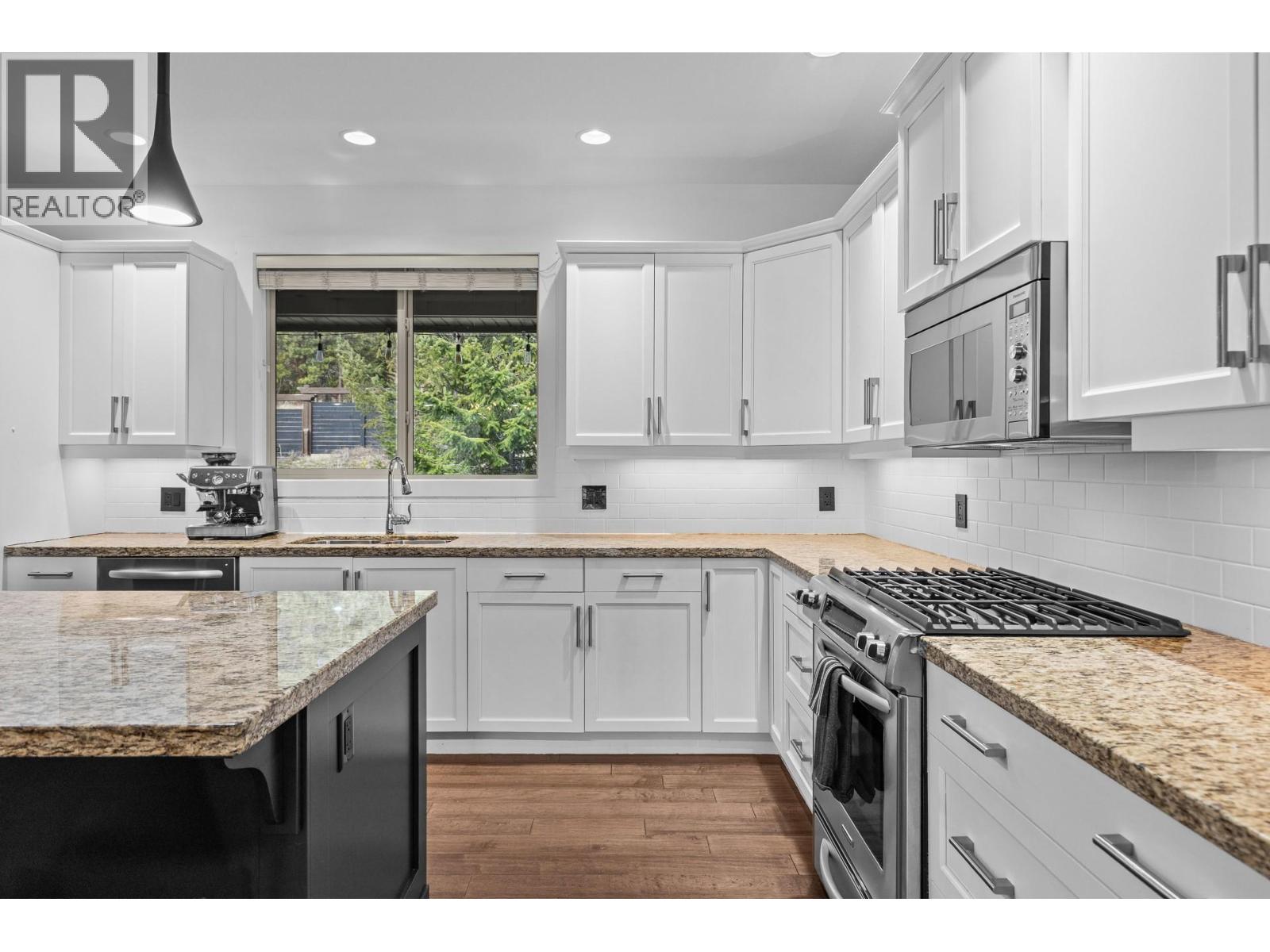 1865 Begbie Road Unit# 14, Kelowna, British Columbia  V1V 2X4 - Photo 12 - 10385376