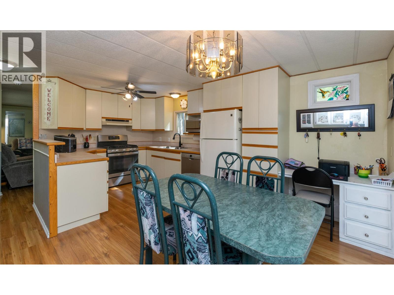 5161 63 Avenue Ne Unit# 19, Salmon Arm, British Columbia  V0E 1K0 - Photo 3 - 10385143