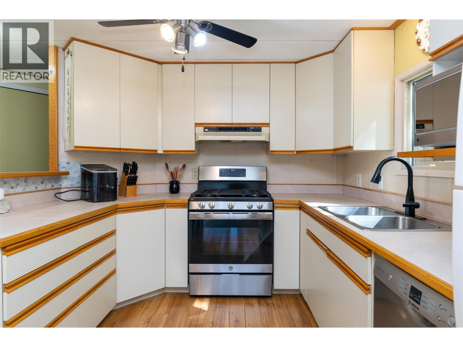 5161 63 Avenue Ne Unit# 19, Salmon Arm, British Columbia  V0E 1K0 - Photo 8 - 10385143