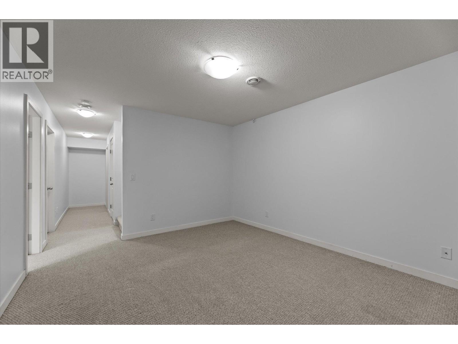2003 Montego Street, West Kelowna, British Columbia  V4T 3C6 - Photo 30 - 10385326