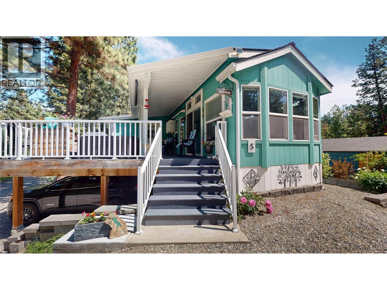 3320 Theatre Road N Unit# 5, Cranbrook, British Columbia  V1C 7B8 - Photo 3 - 10385171