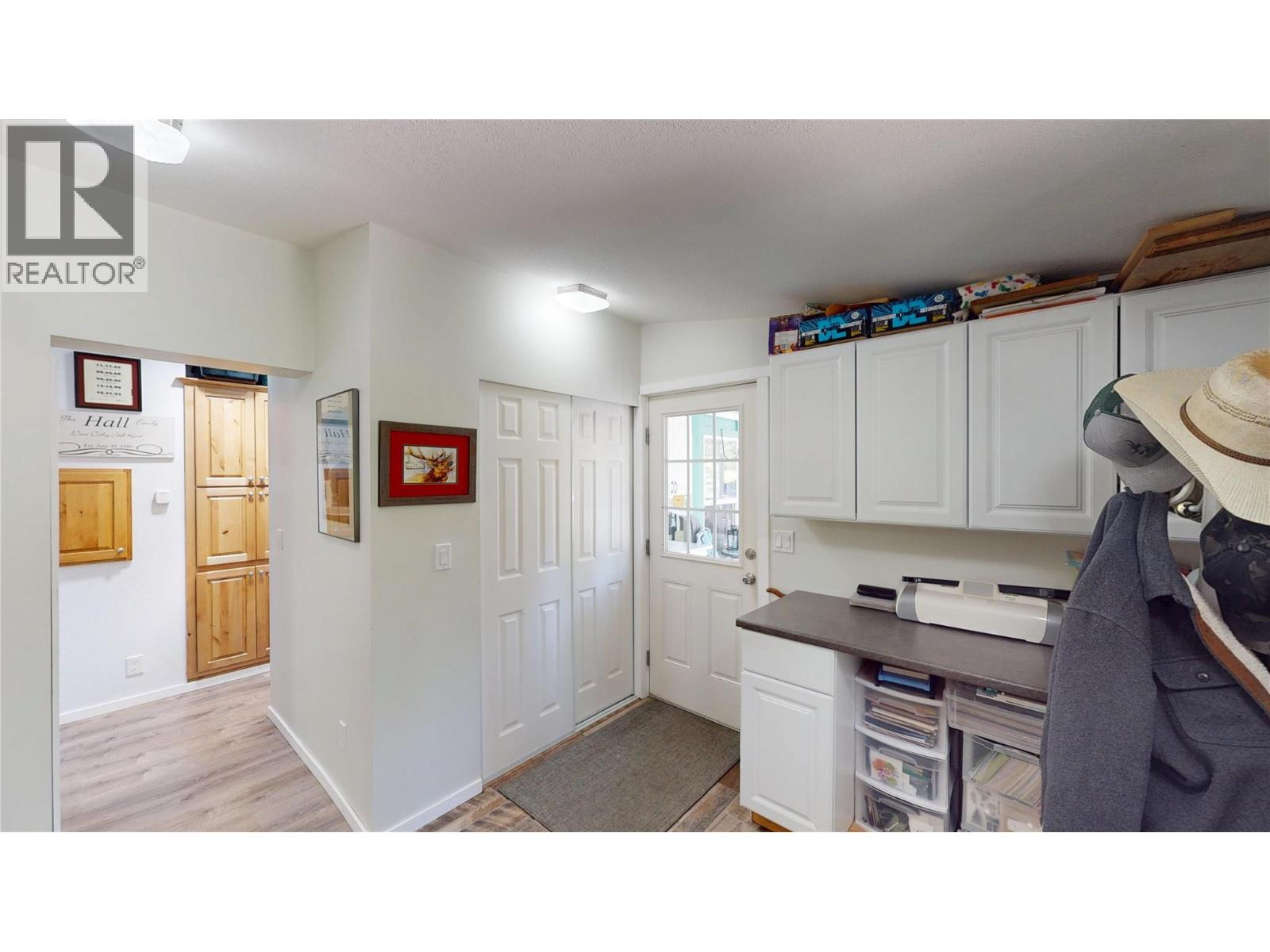 3320 Theatre Road N Unit# 5, Cranbrook, British Columbia  V1C 7B8 - Photo 7 - 10385171