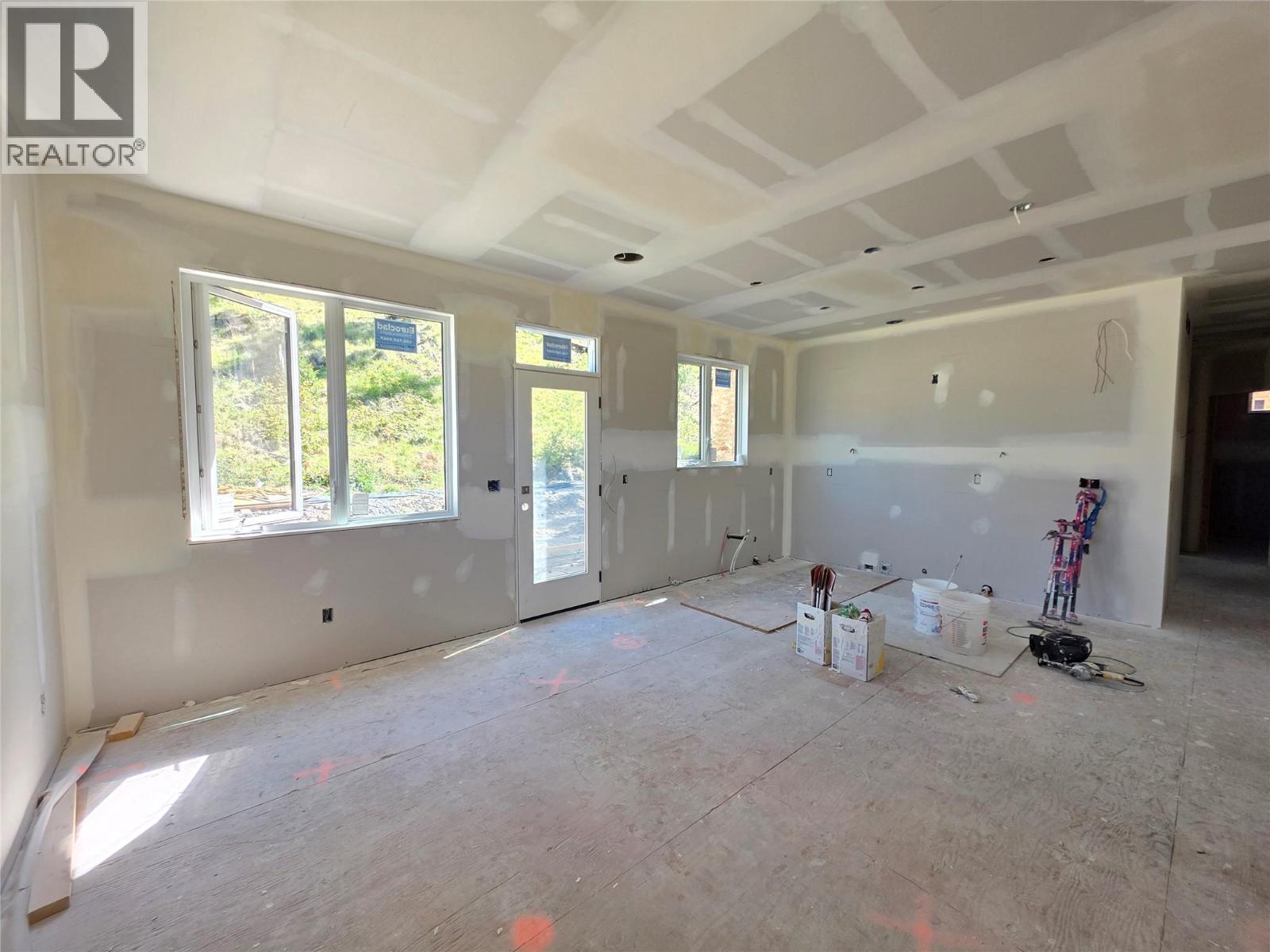 491 Clifton Road N, Kelowna, British Columbia  V1V 1H1 - Photo 14 - 10384648