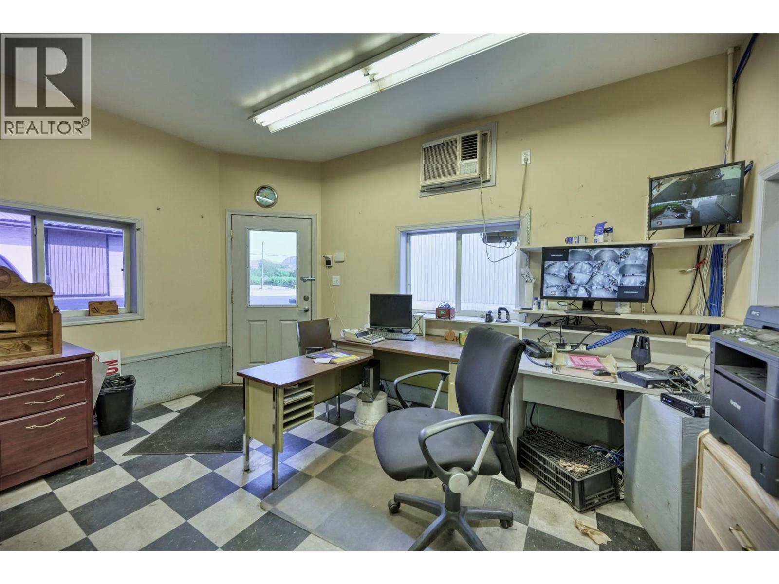 17202 97 Highway, Osoyoos, British Columbia  v0h 1v0 - Photo 11 - 10385130