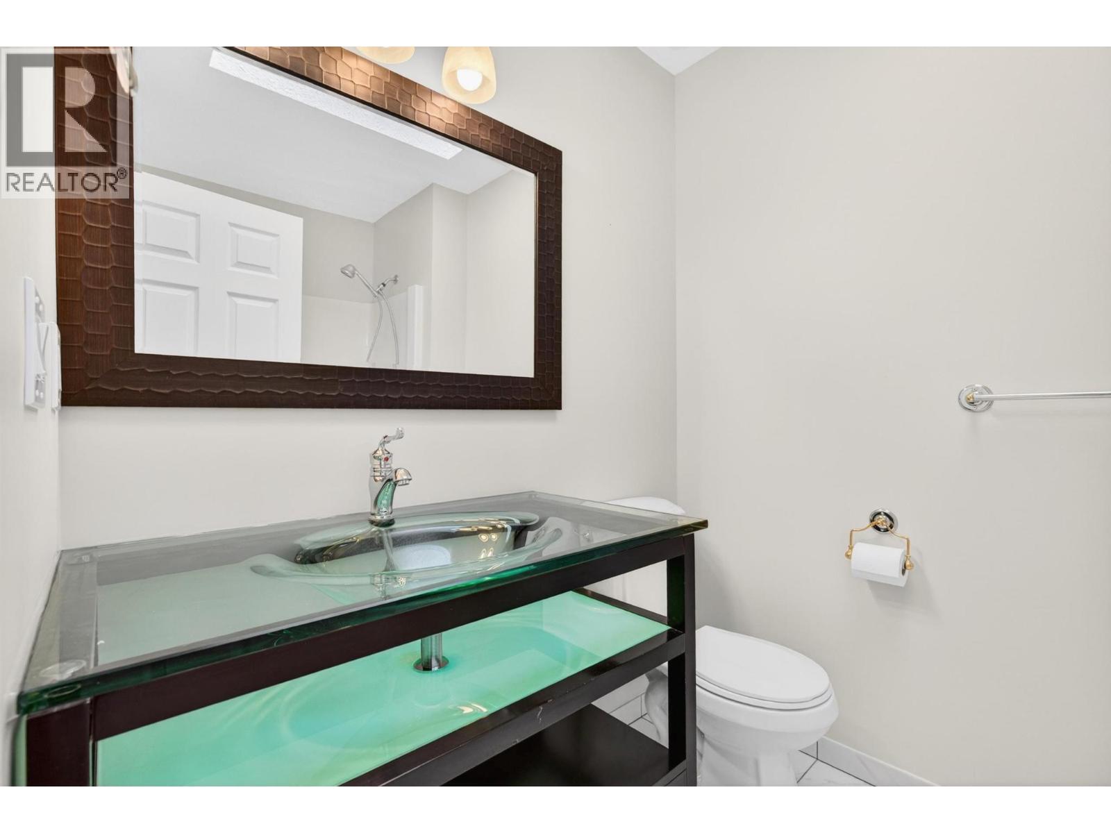 2048 Shamrock Drive, West Kelowna, British Columbia  V4T 1T8 - Photo 25 - 10381355