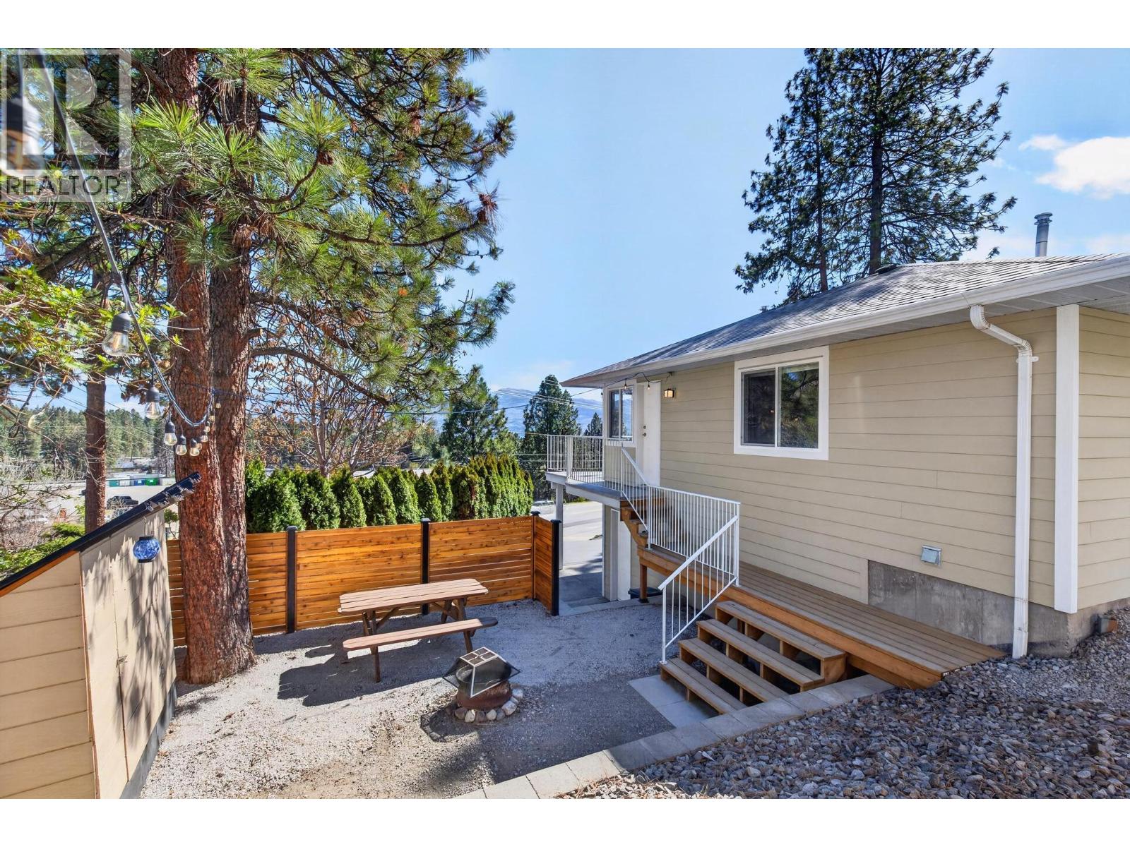 2048 Shamrock Drive, West Kelowna, British Columbia  V4T 1T8 - Photo 36 - 10381355