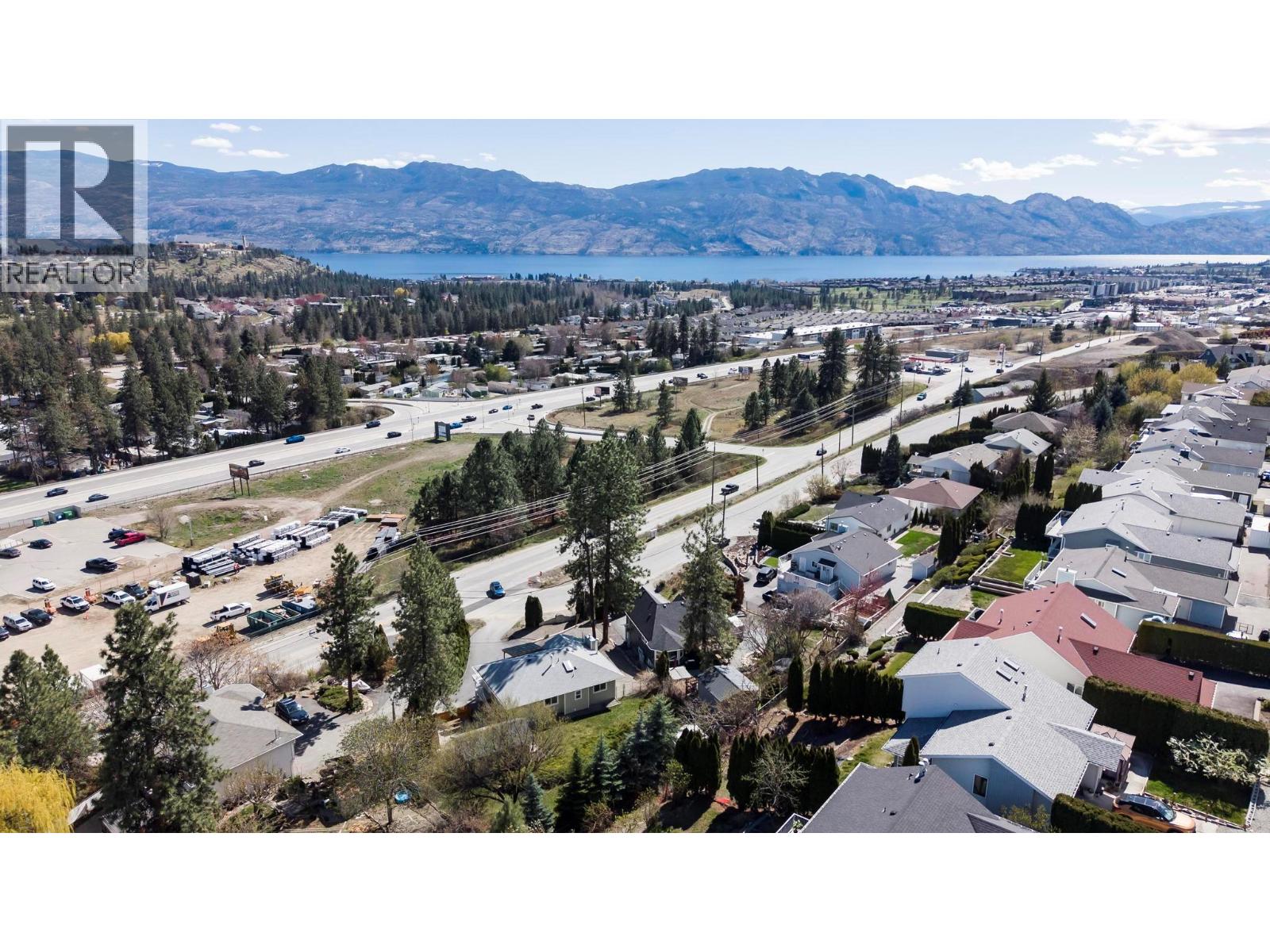2048 Shamrock Drive, West Kelowna, British Columbia  V4T 1T8 - Photo 41 - 10381355