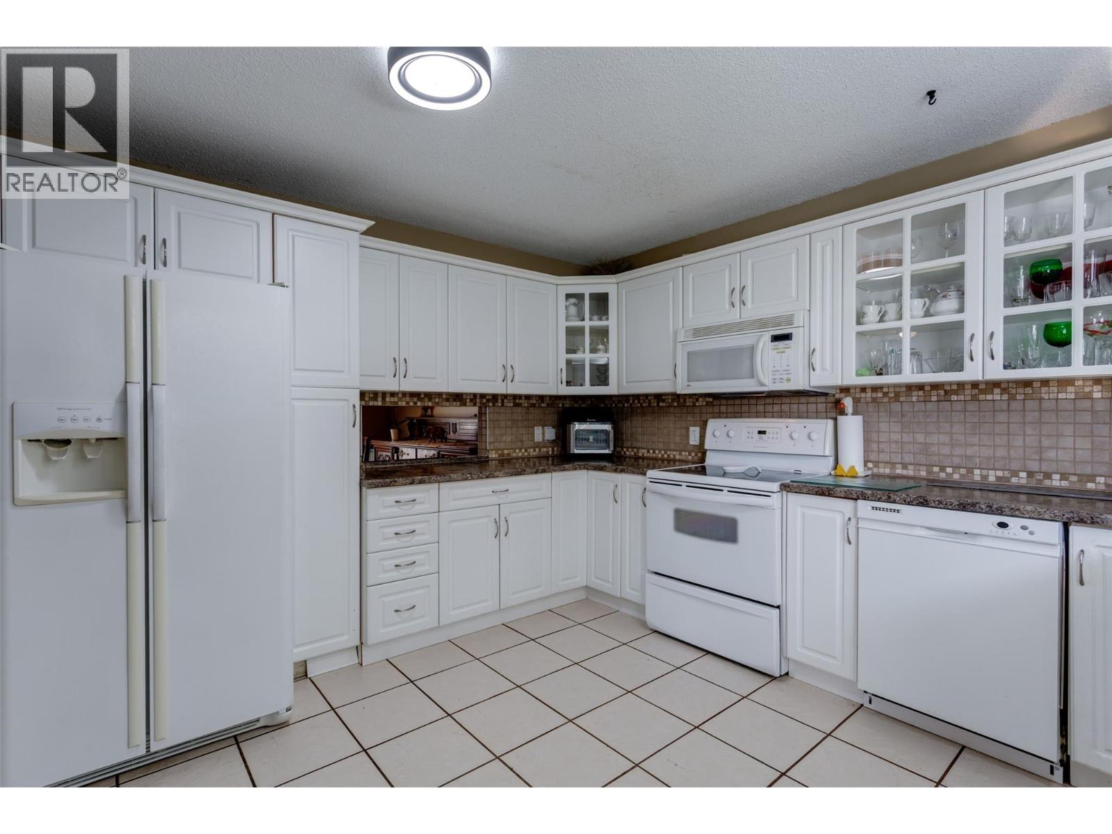 1710 Hollywood Road S, Kelowna, British Columbia  V1X 4P3 - Photo 14 - 10385394