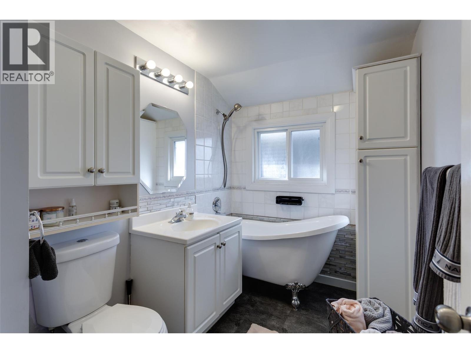 1710 Hollywood Road S, Kelowna, British Columbia  V1X 4P3 - Photo 36 - 10385394