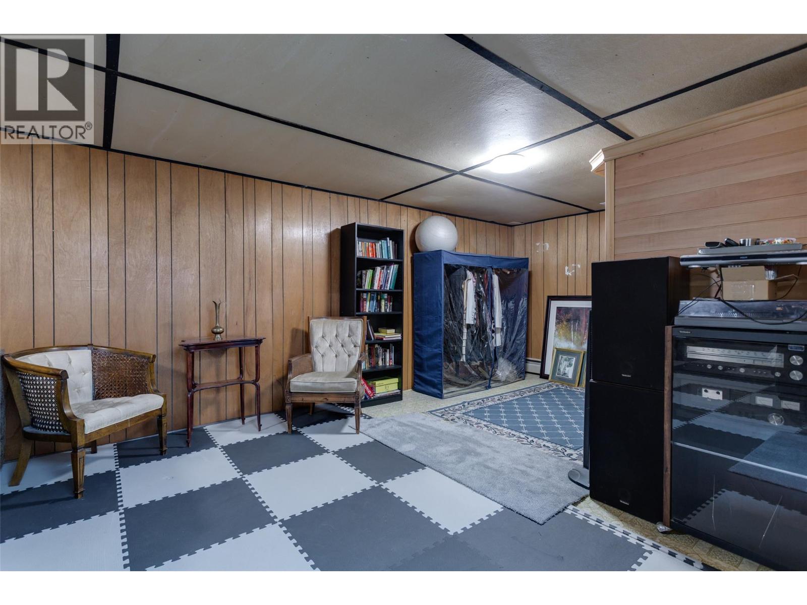 1710 Hollywood Road S, Kelowna, British Columbia  V1X 4P3 - Photo 40 - 10385394