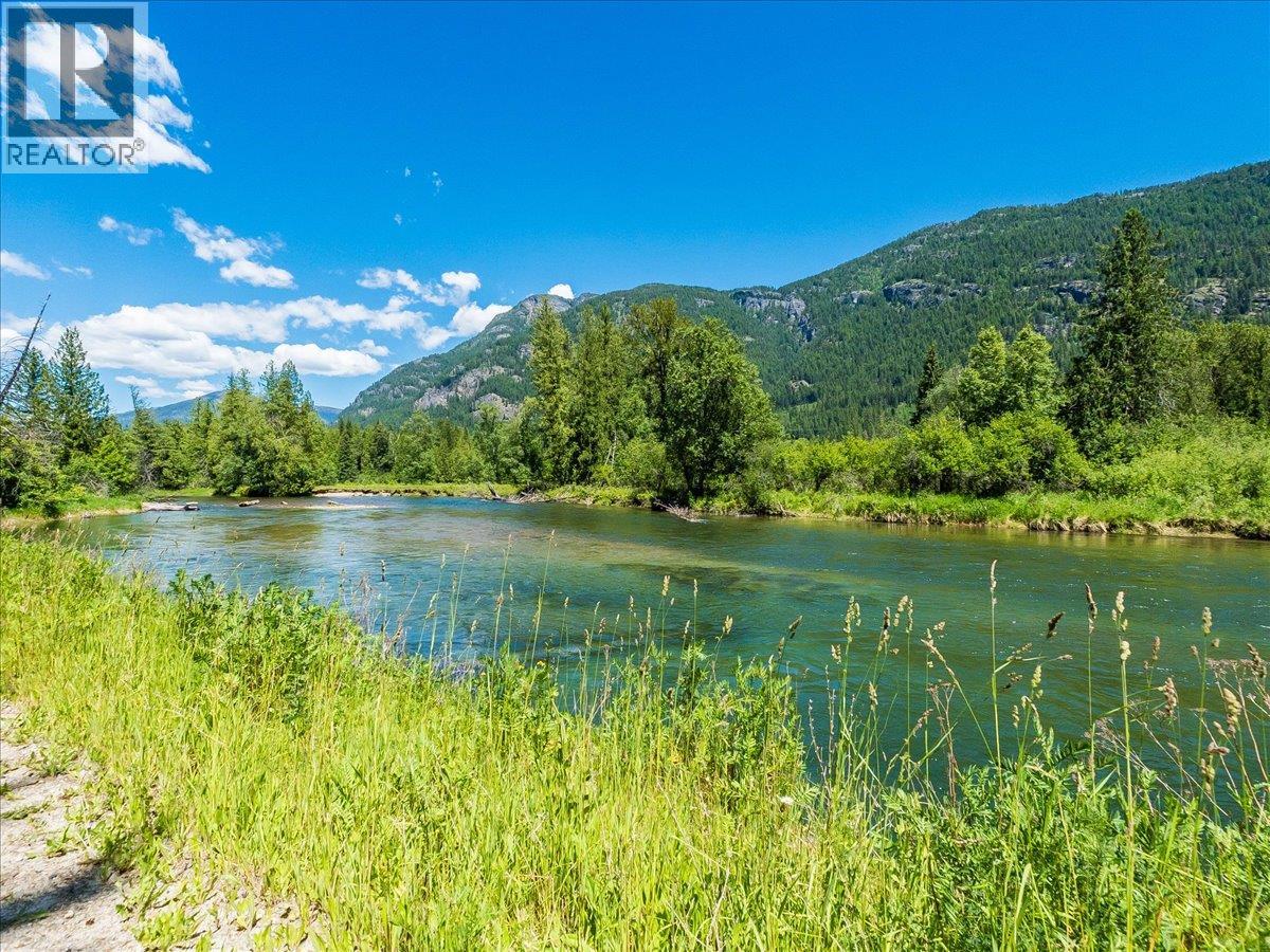 2809 Slocan Valley West Road, Slocan Park, British Columbia  V0G 2E0 - Photo 77 - 10385265