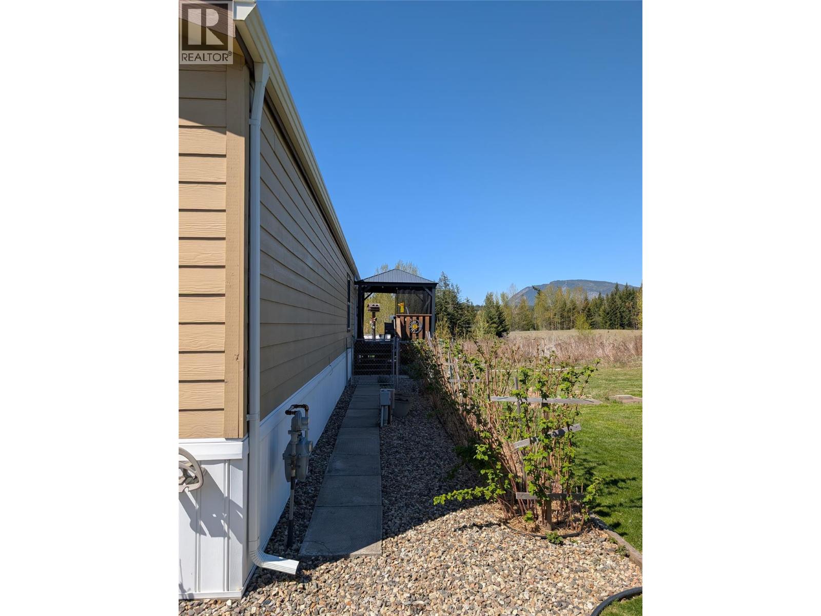 4811 10a Avenue Ne Unit# 10, Salmon Arm, British Columbia  V1E 1C5 - Photo 28 - 10384936