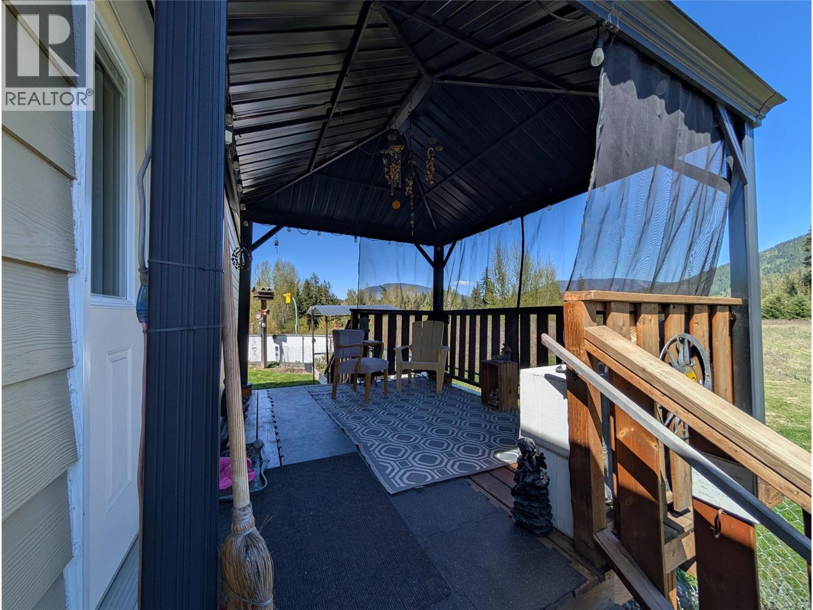 4811 10a Avenue Ne Unit# 10, Salmon Arm, British Columbia  V1E 1C5 - Photo 29 - 10384936