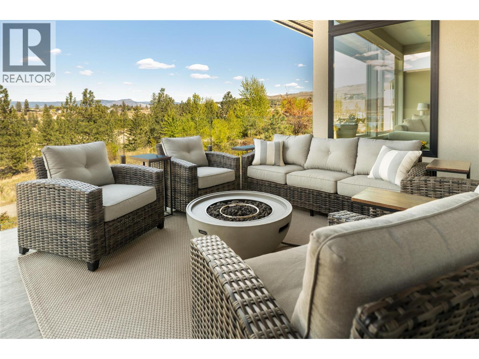 1180 Goldfinch Place, Kelowna, British Columbia  V1W 5M1 - Photo 19 - 10384492