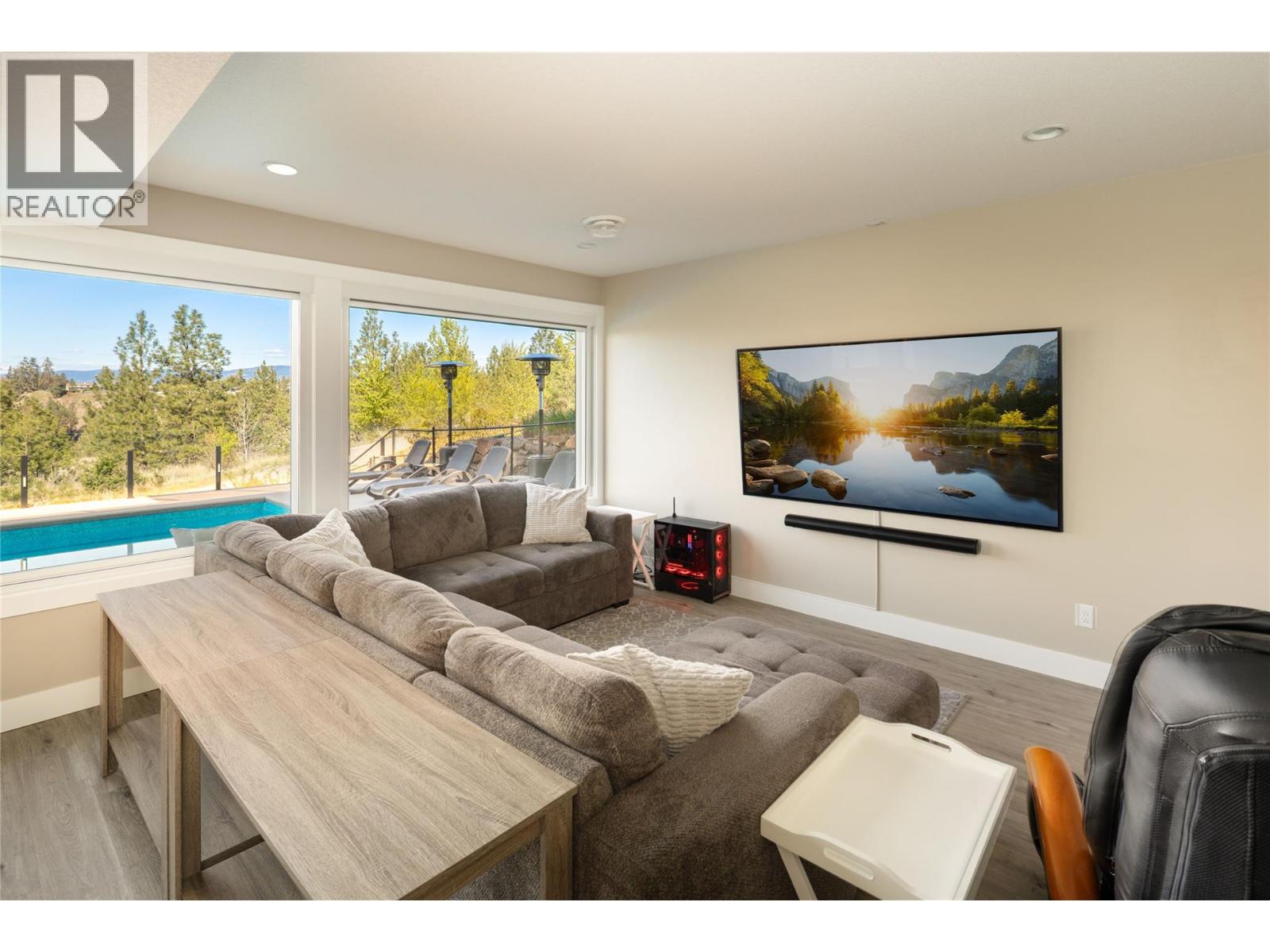1180 Goldfinch Place, Kelowna, British Columbia  V1W 5M1 - Photo 29 - 10384492