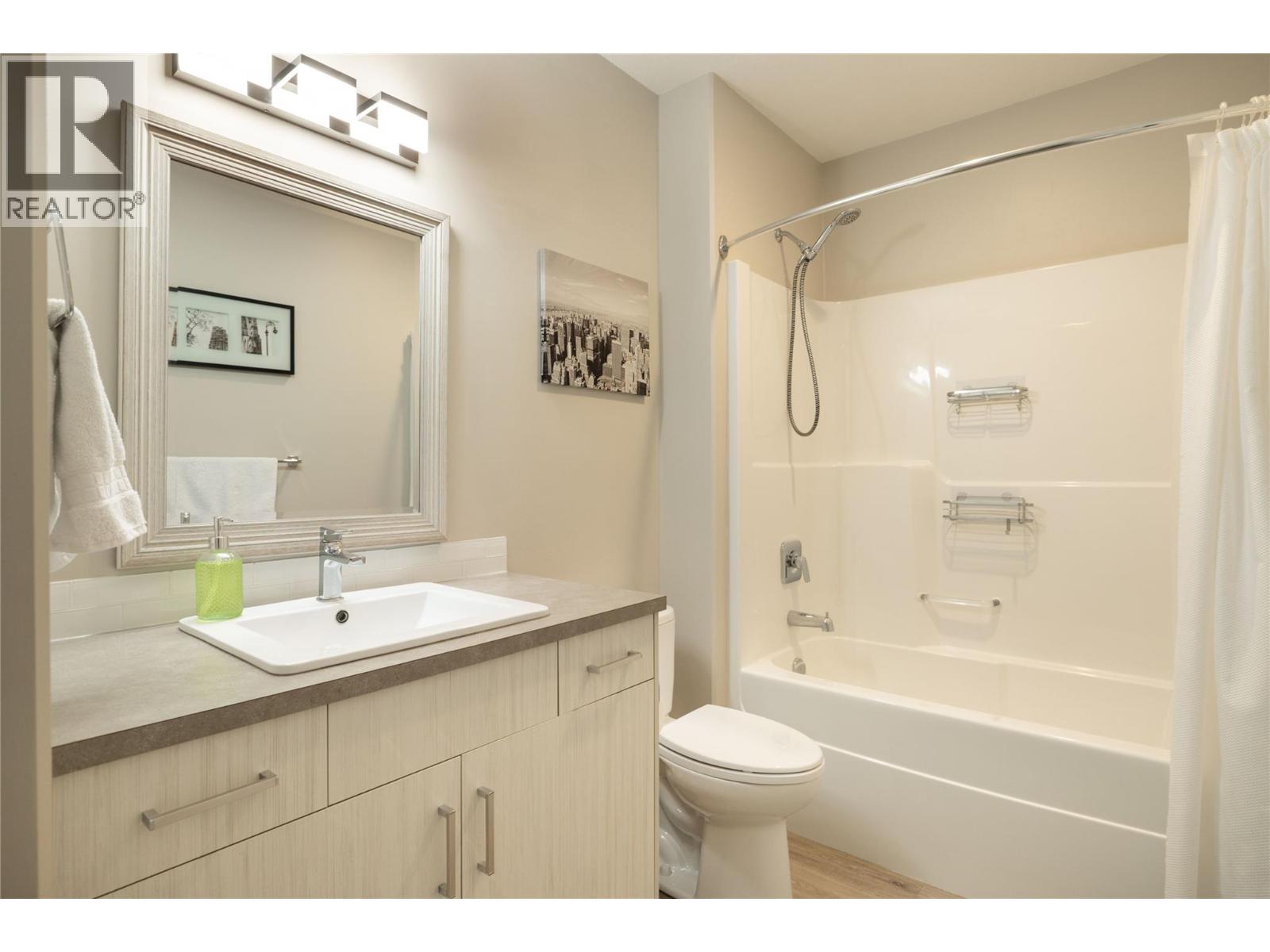 1180 Goldfinch Place, Kelowna, British Columbia  V1W 5M1 - Photo 32 - 10384492
