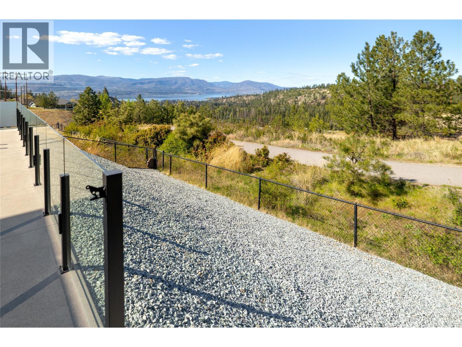 1180 Goldfinch Place, Kelowna, British Columbia  V1W 5M1 - Photo 41 - 10384492