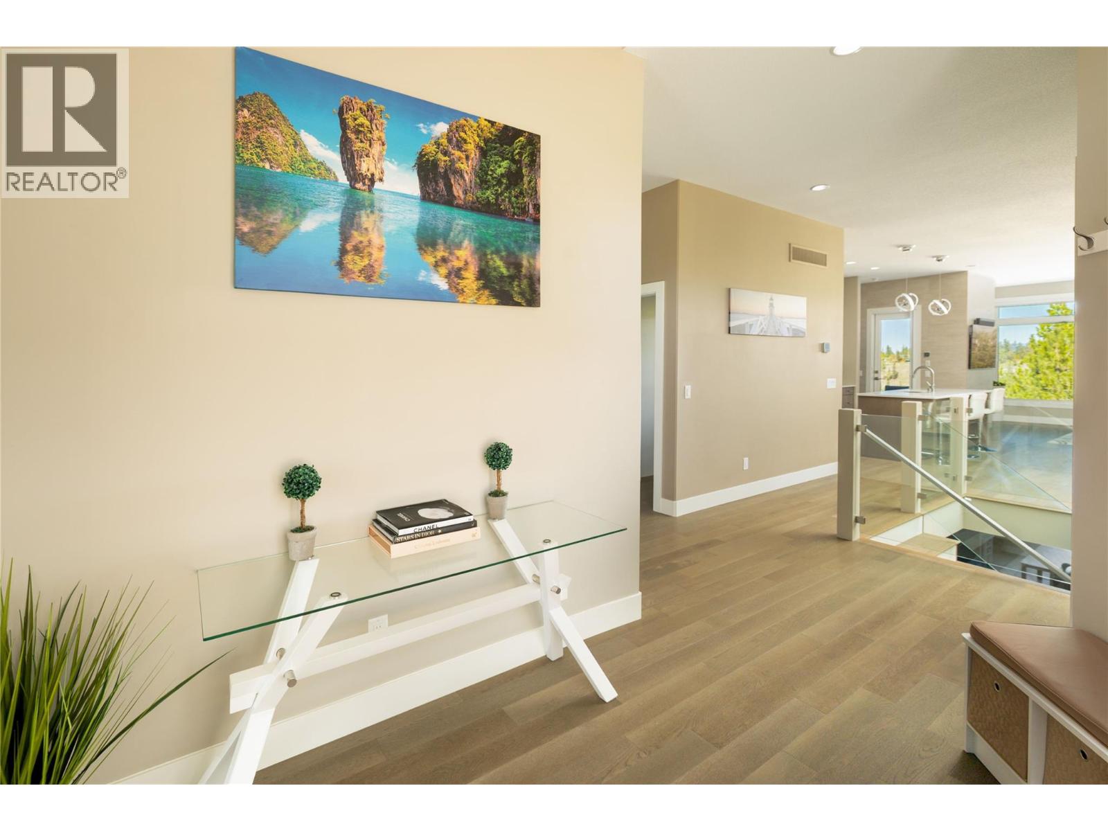 1180 Goldfinch Place, Kelowna, British Columbia  V1W 5M1 - Photo 5 - 10384492