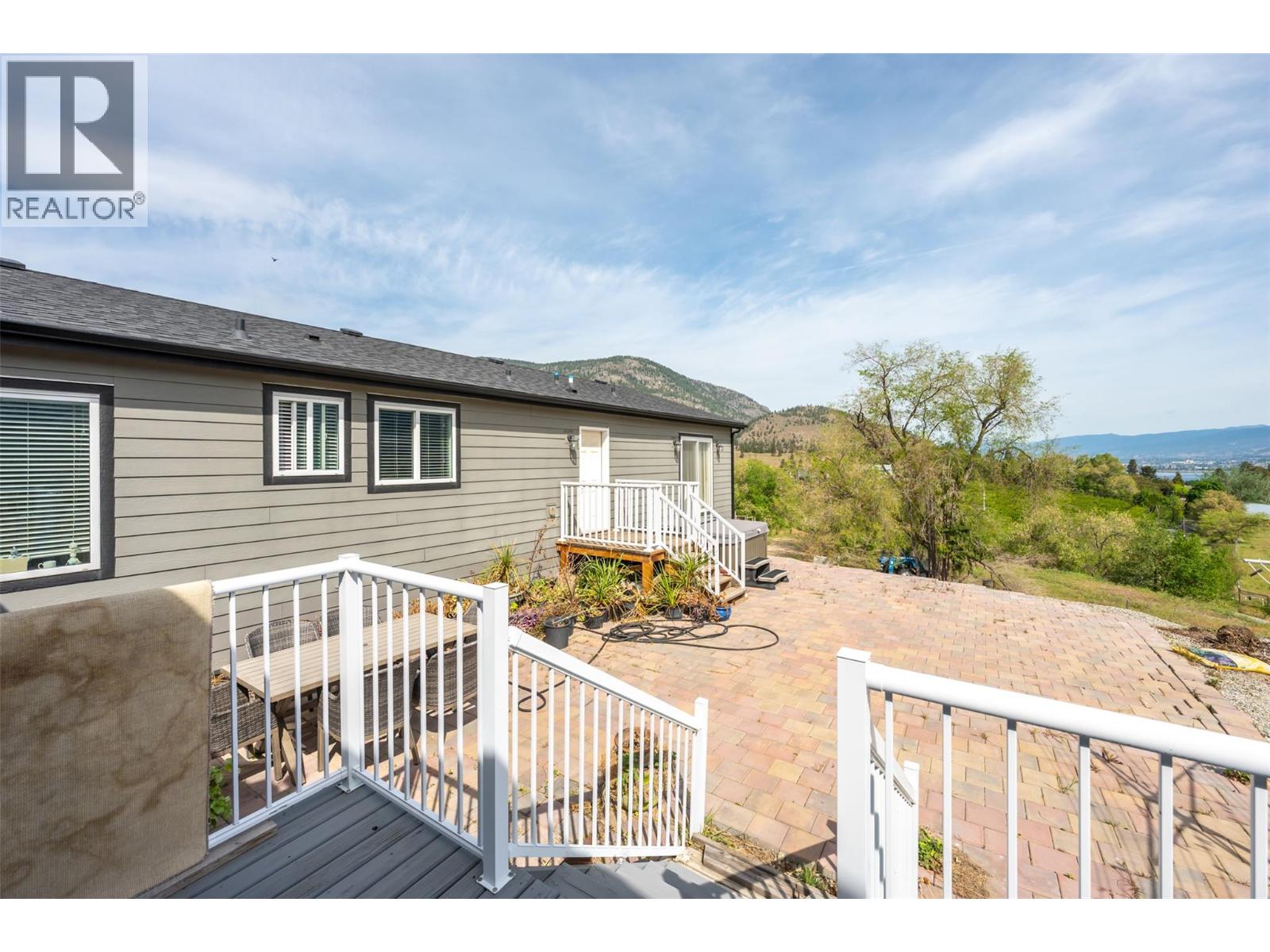 306 Hwy 97, Kaleden, British Columbia  V0H 1K0 - Photo 40 - 10384968
