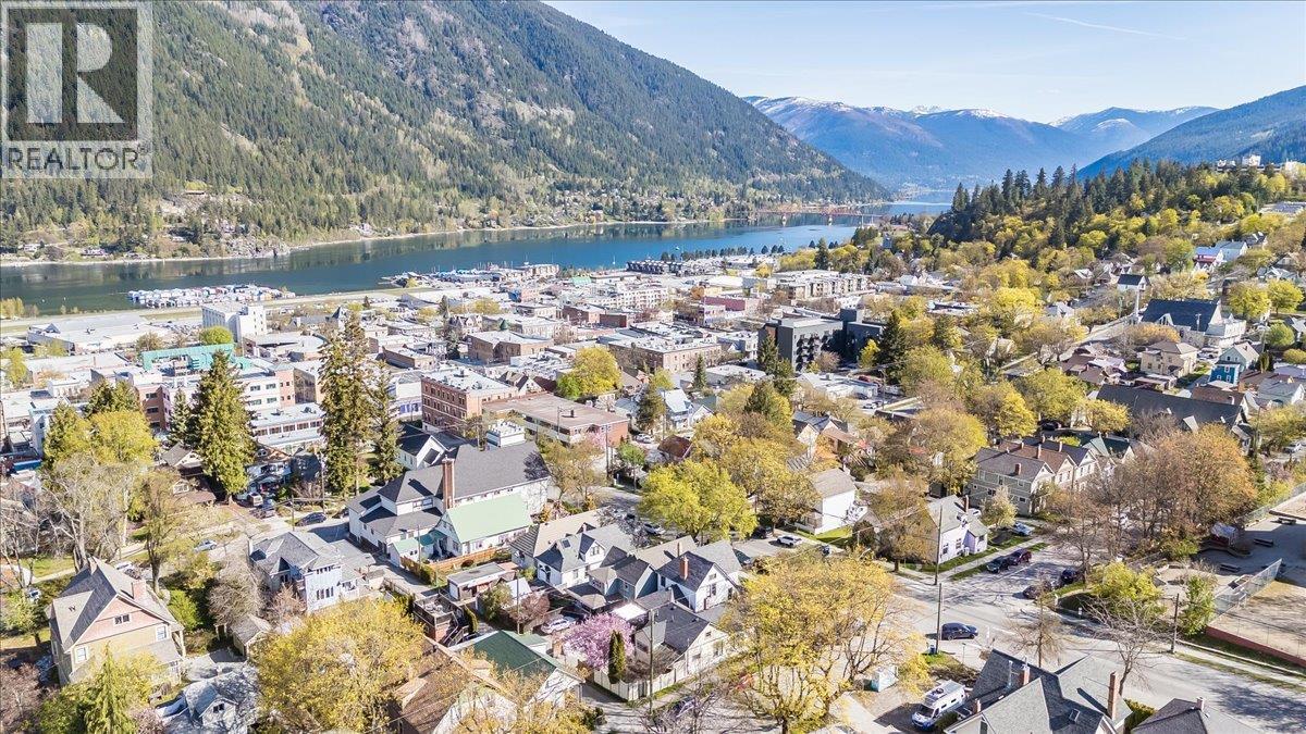 720 Stanley Street, Nelson, British Columbia  V1L 1N5 - Photo 33 - 10385329