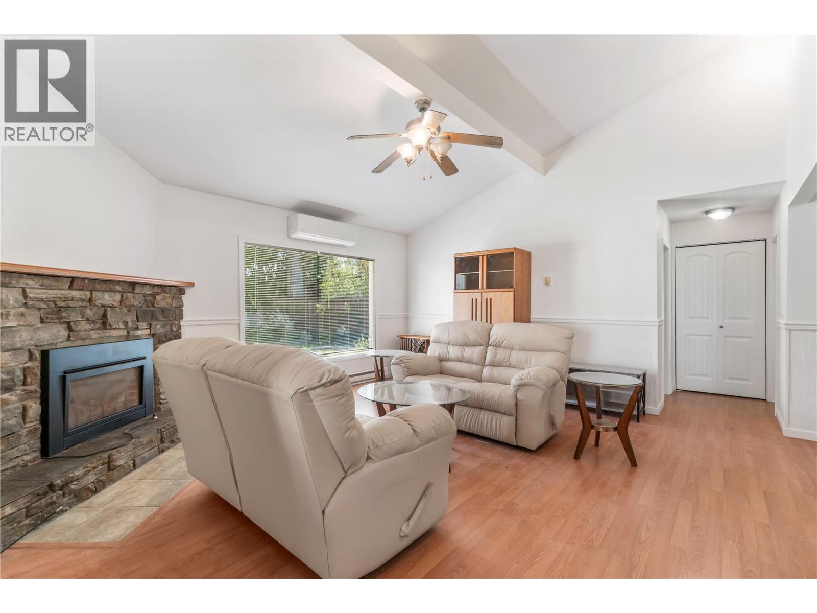 725 Conn Street, Sicamous, British Columbia  V0E 2V0 - Photo 7 - 10385147
