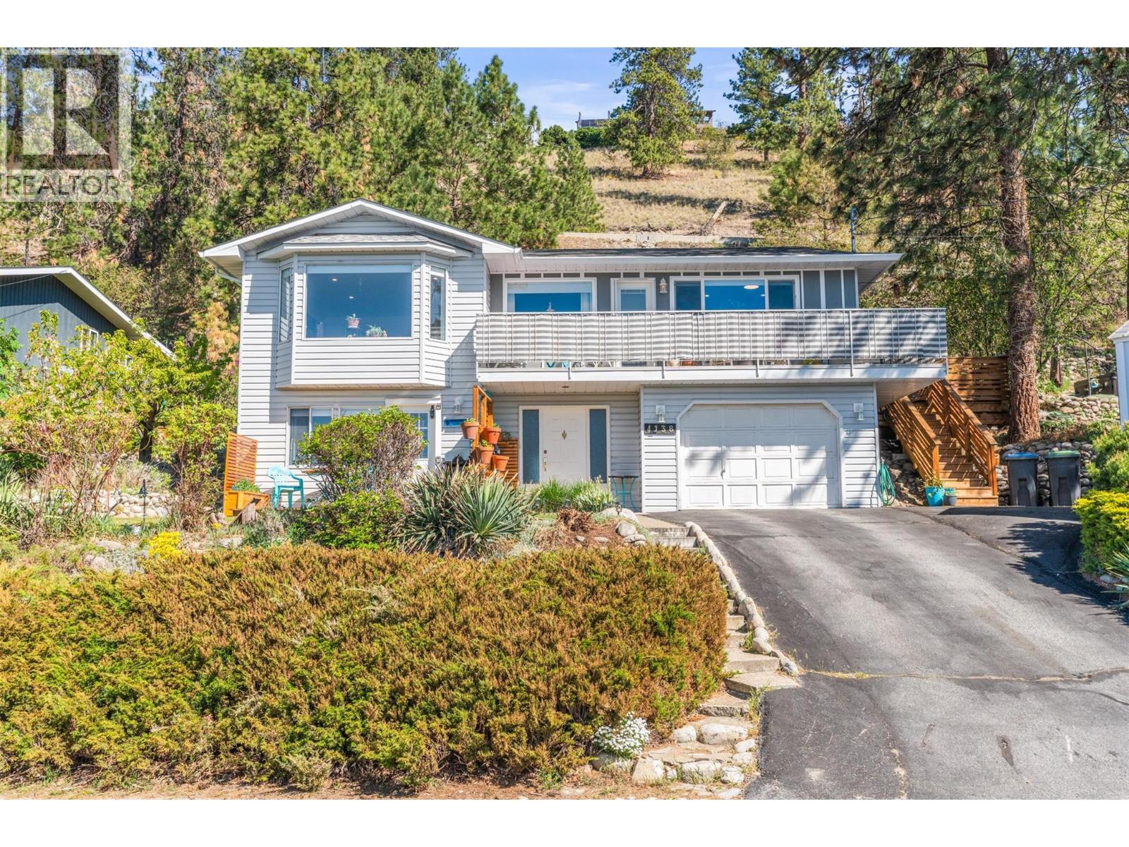 4138 4th Avenue, peachland, British Columbia